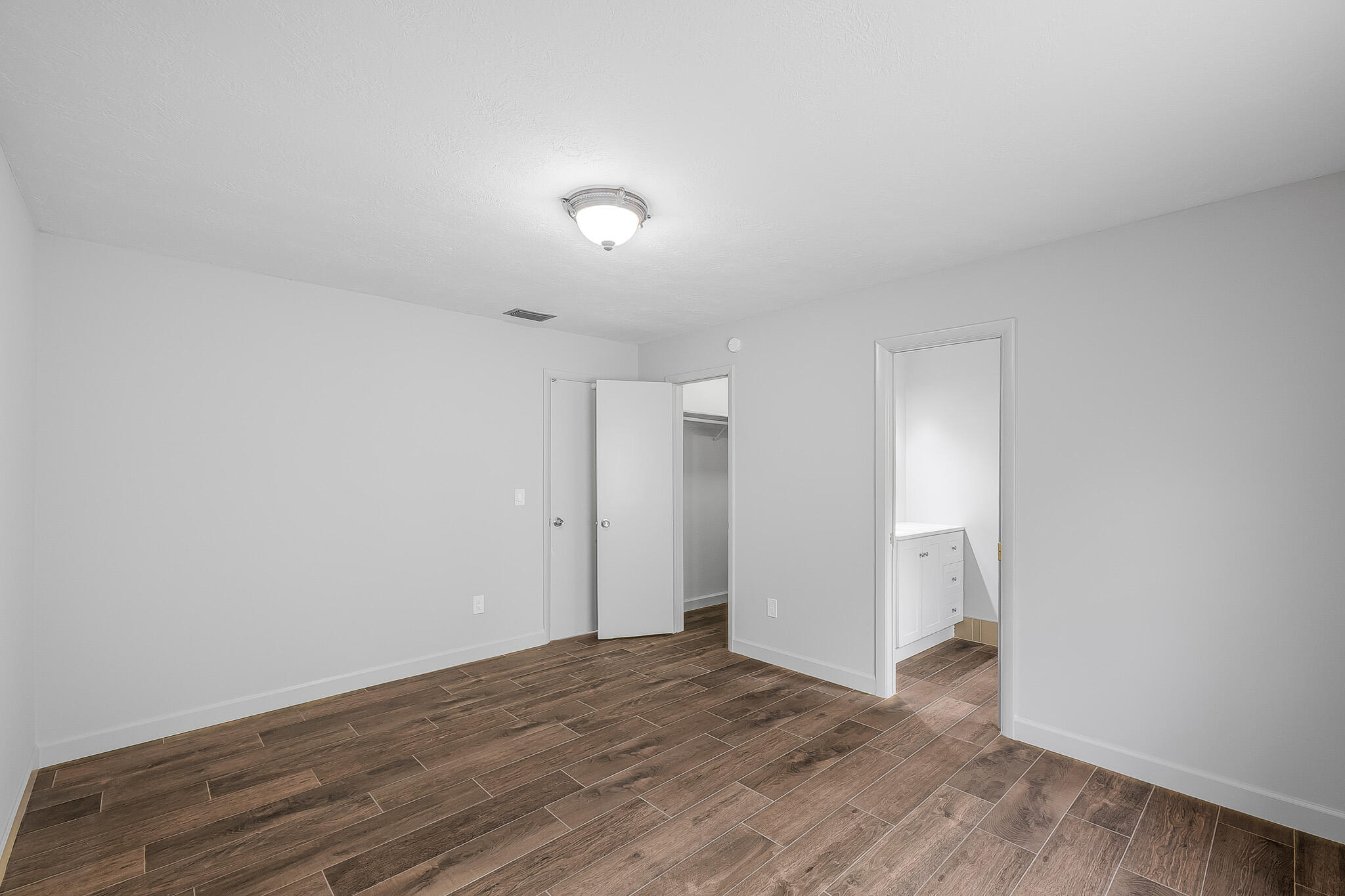 550 SW Prima Vista Boulevard, Port St. Lucie