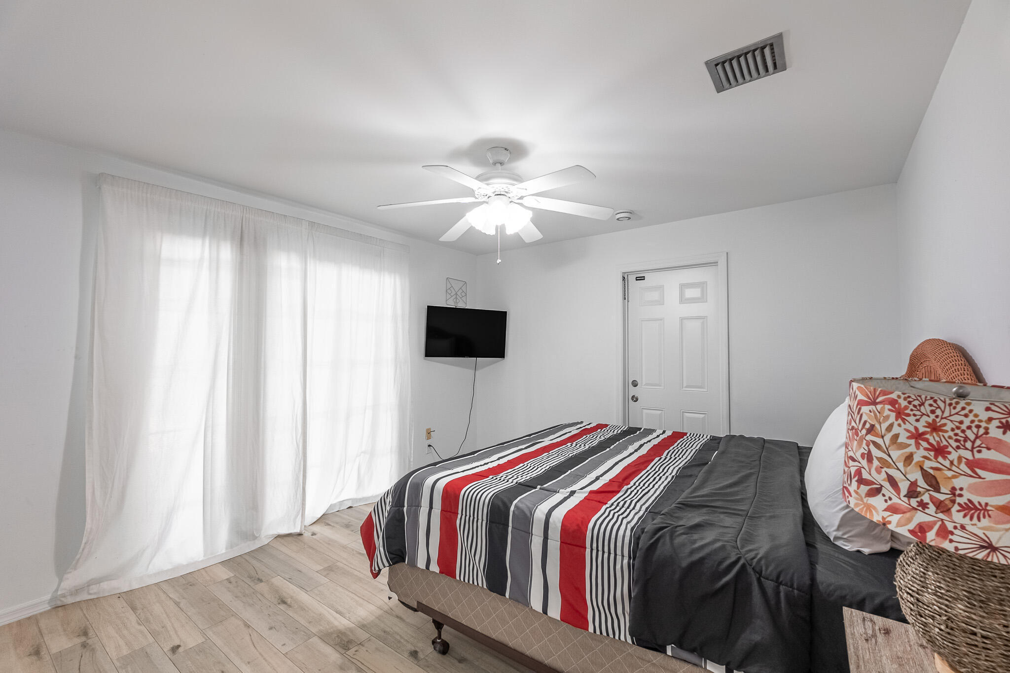1616 SW 20th St Street SW