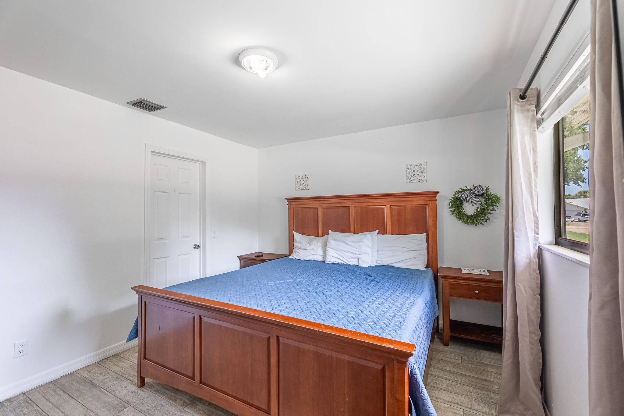 1616 SW 20th St Street SW