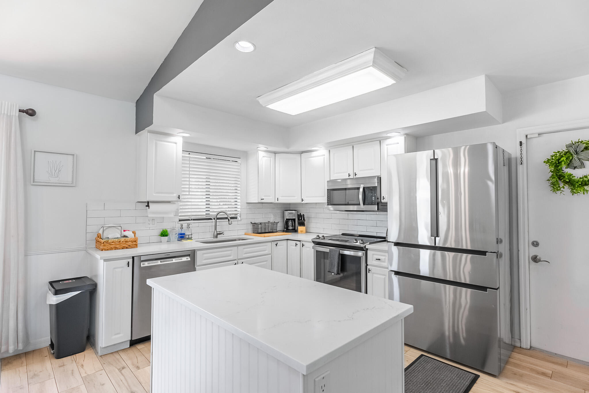 1616 SW 20th St Street SW