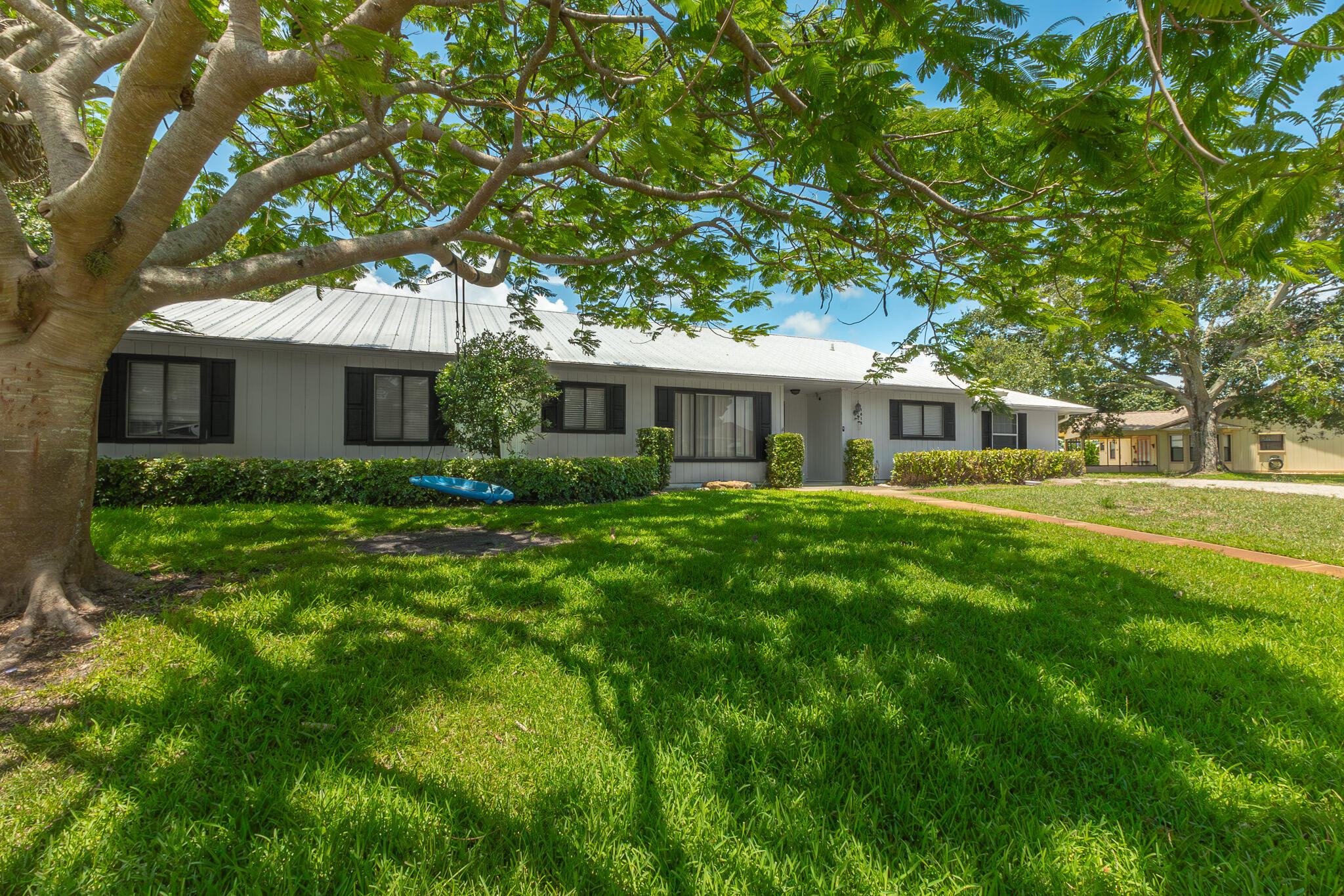 1616 SW 20th St Street SW