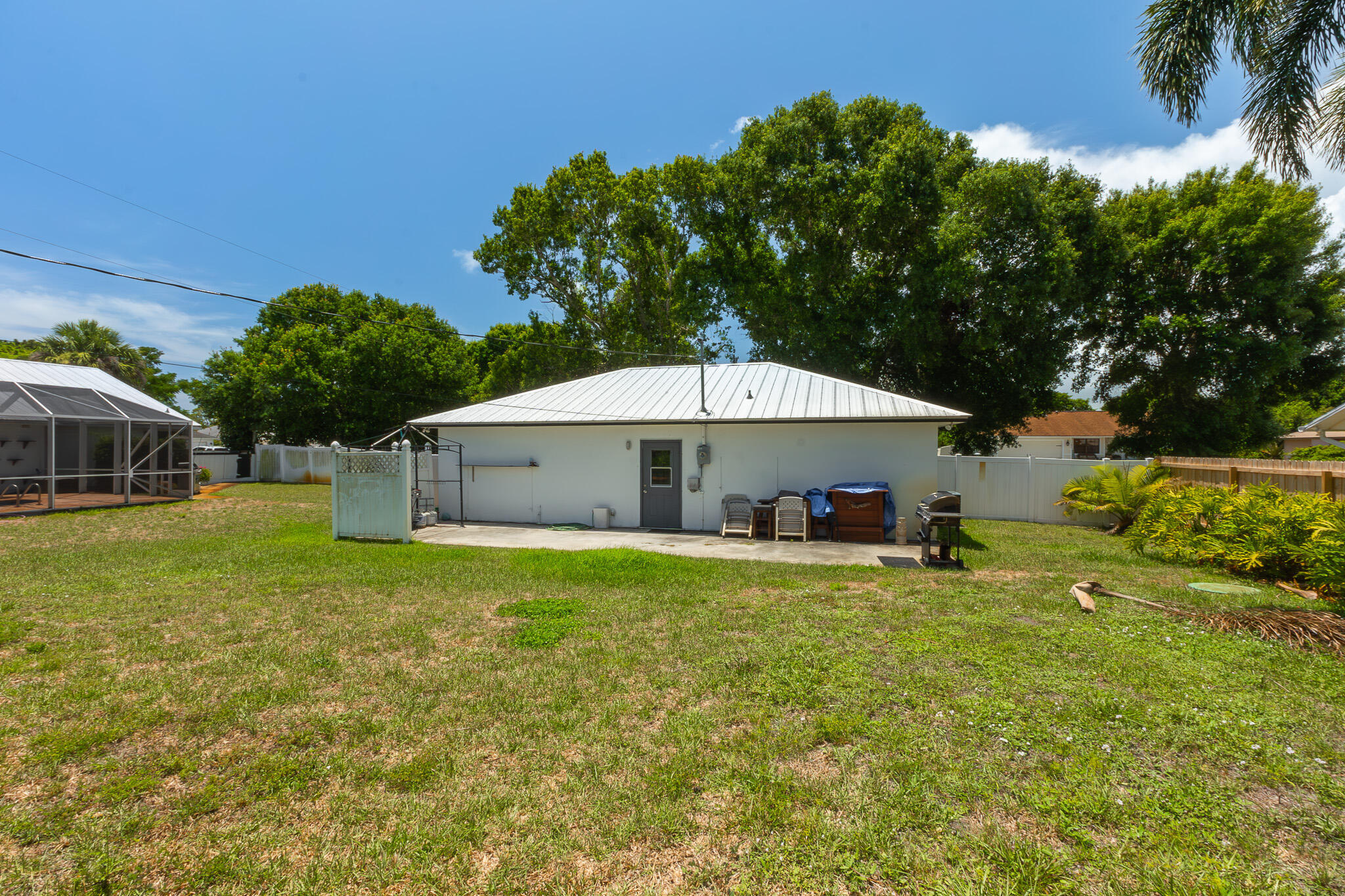 1616 SW 20th St Street SW