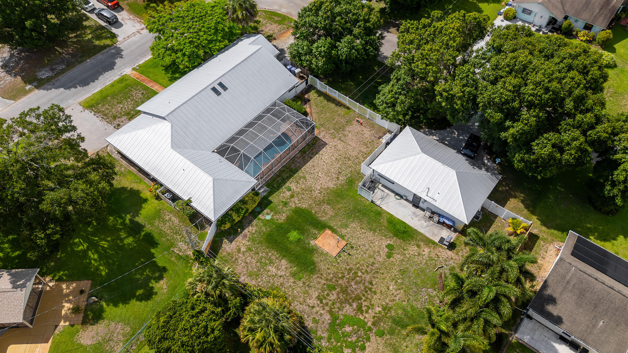 1616 SW 20th St Street SW