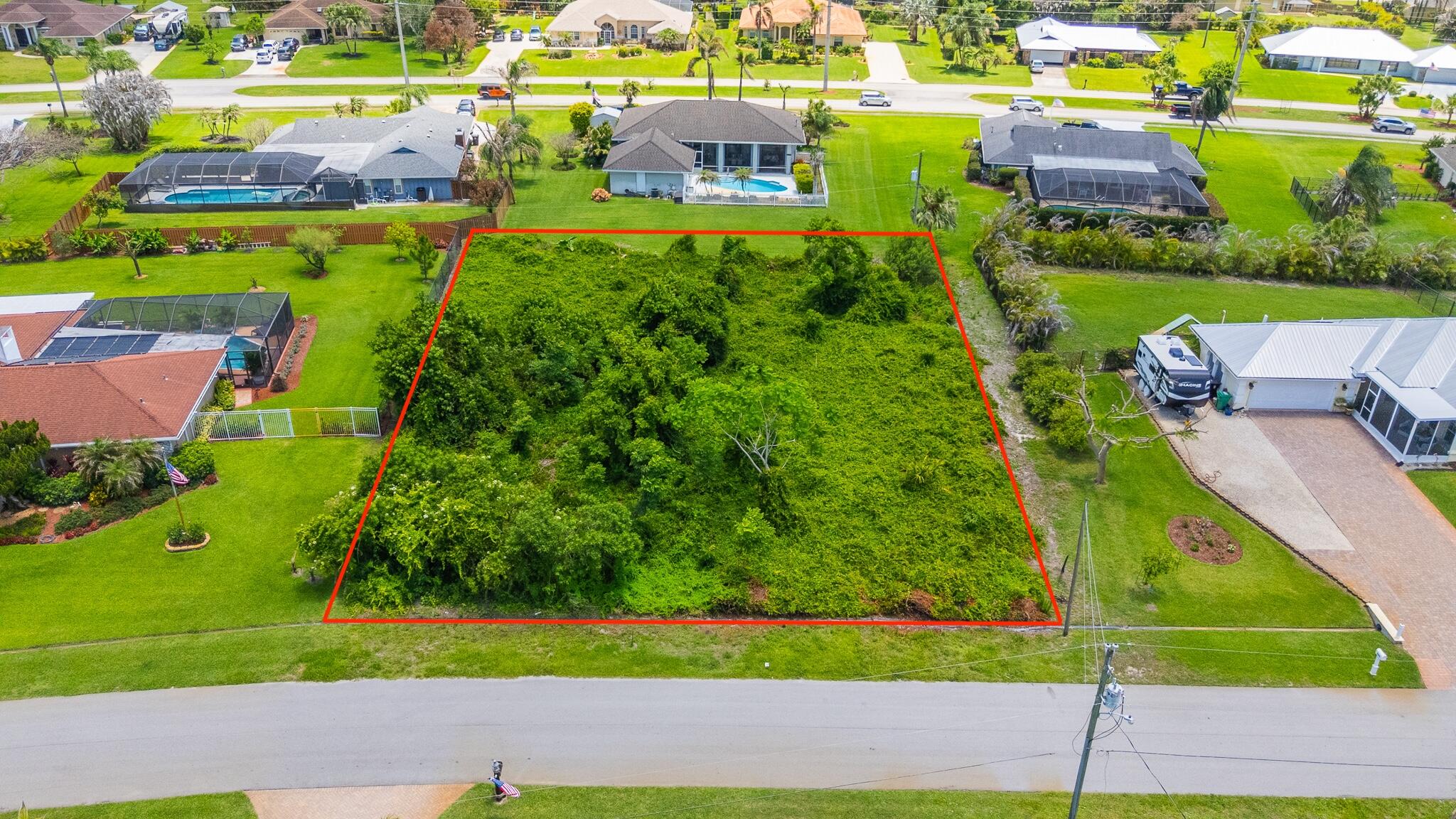 2012 SE Giffen Avenue, Port St. Lucie