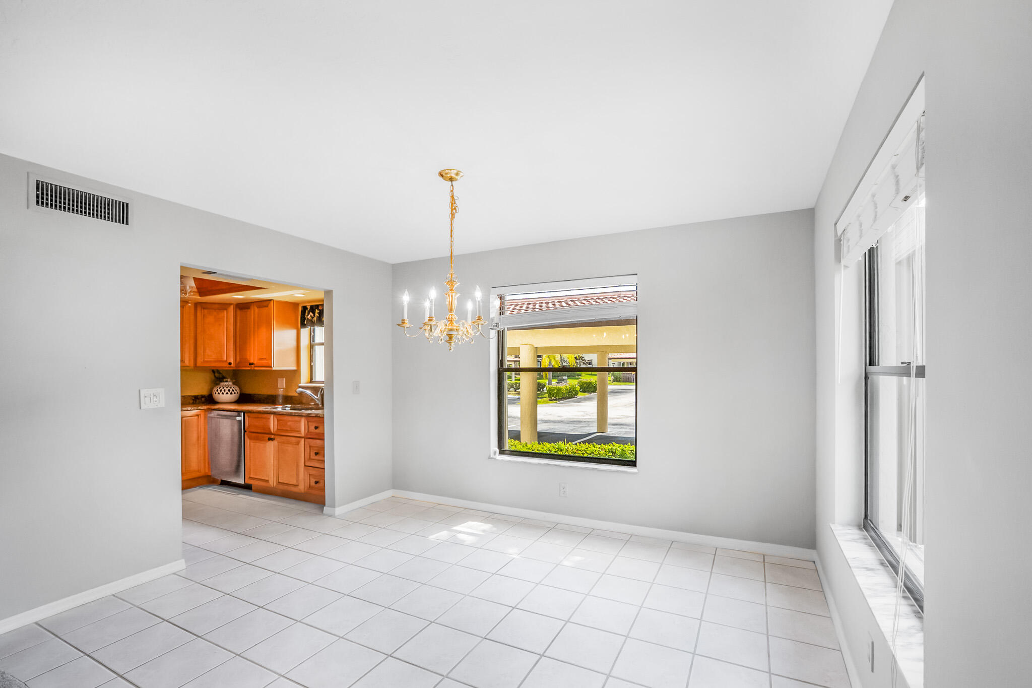 361 SW South River Drive 101