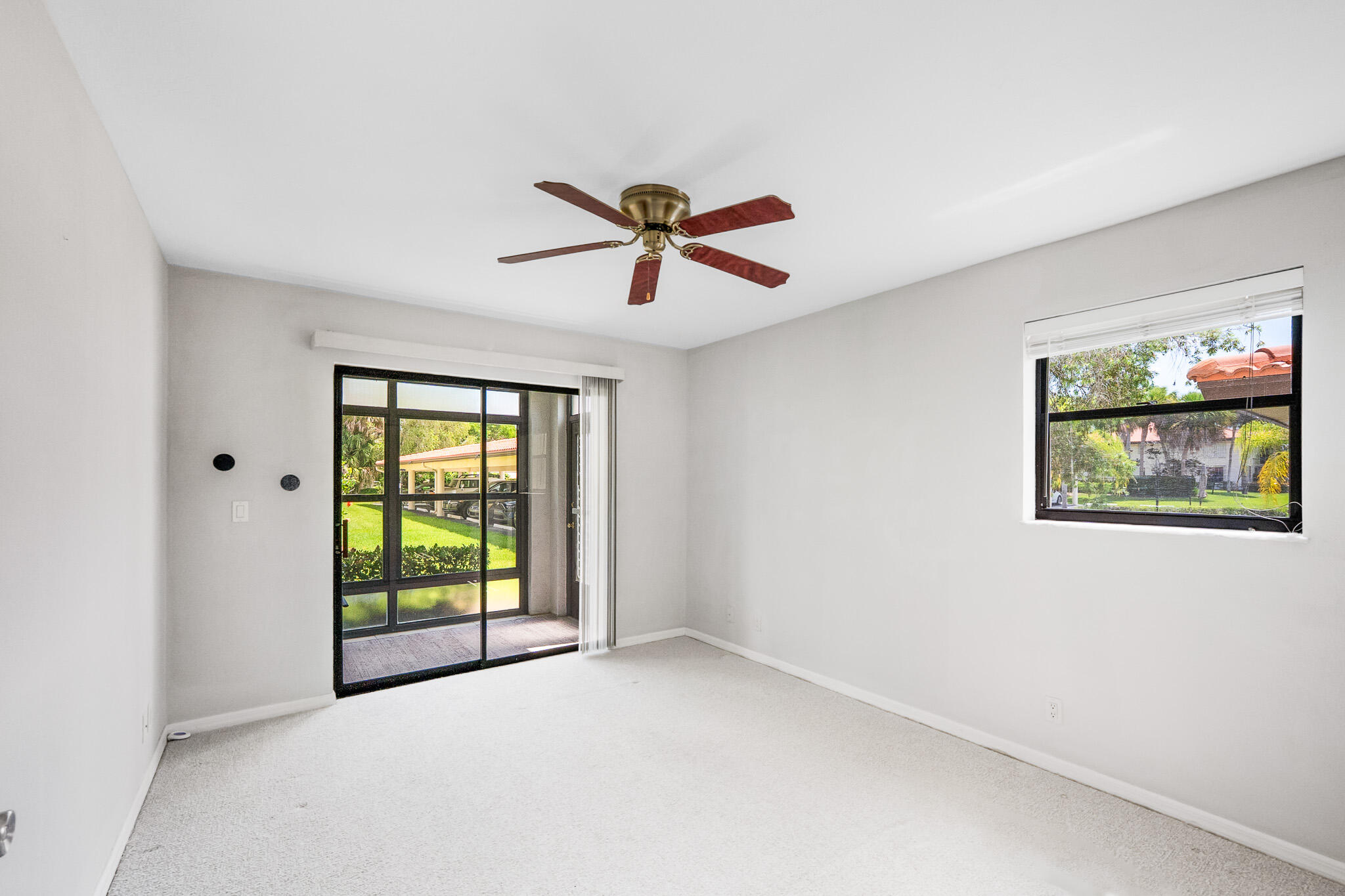361 SW South River Drive 101