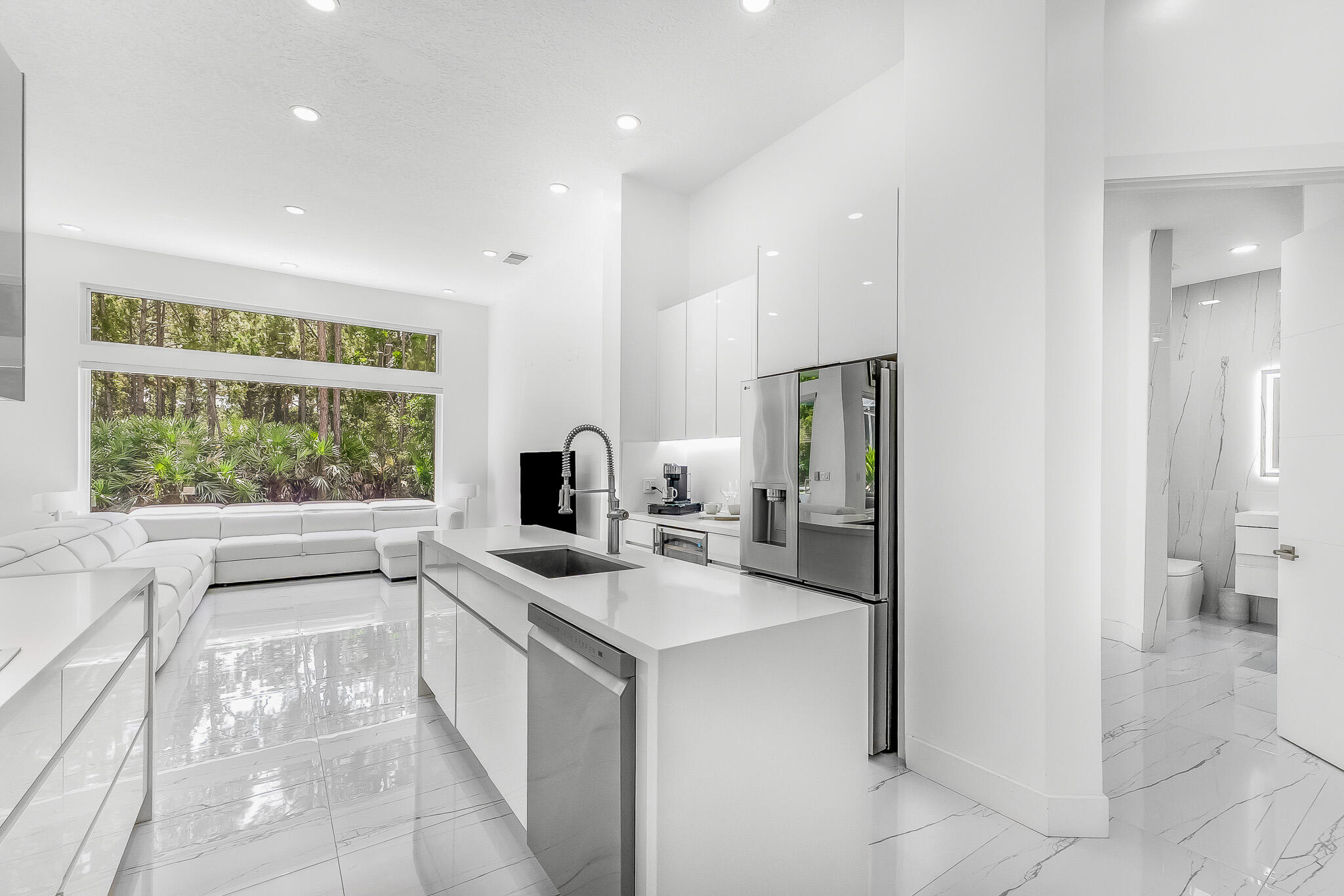 623 SW Lake Charles Circle, Port St. Lucie