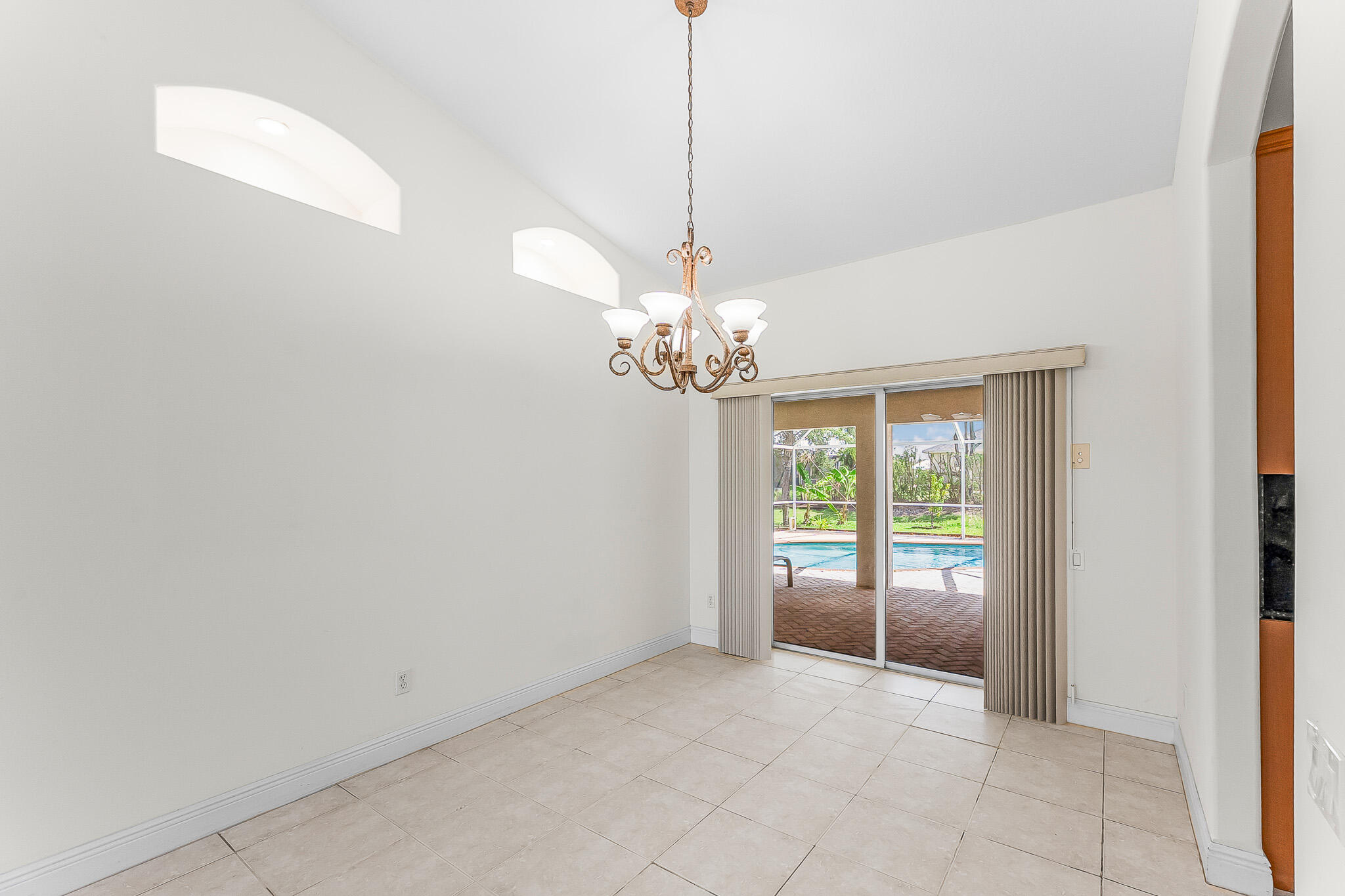 524 SE Nome Drive, Port St. Lucie