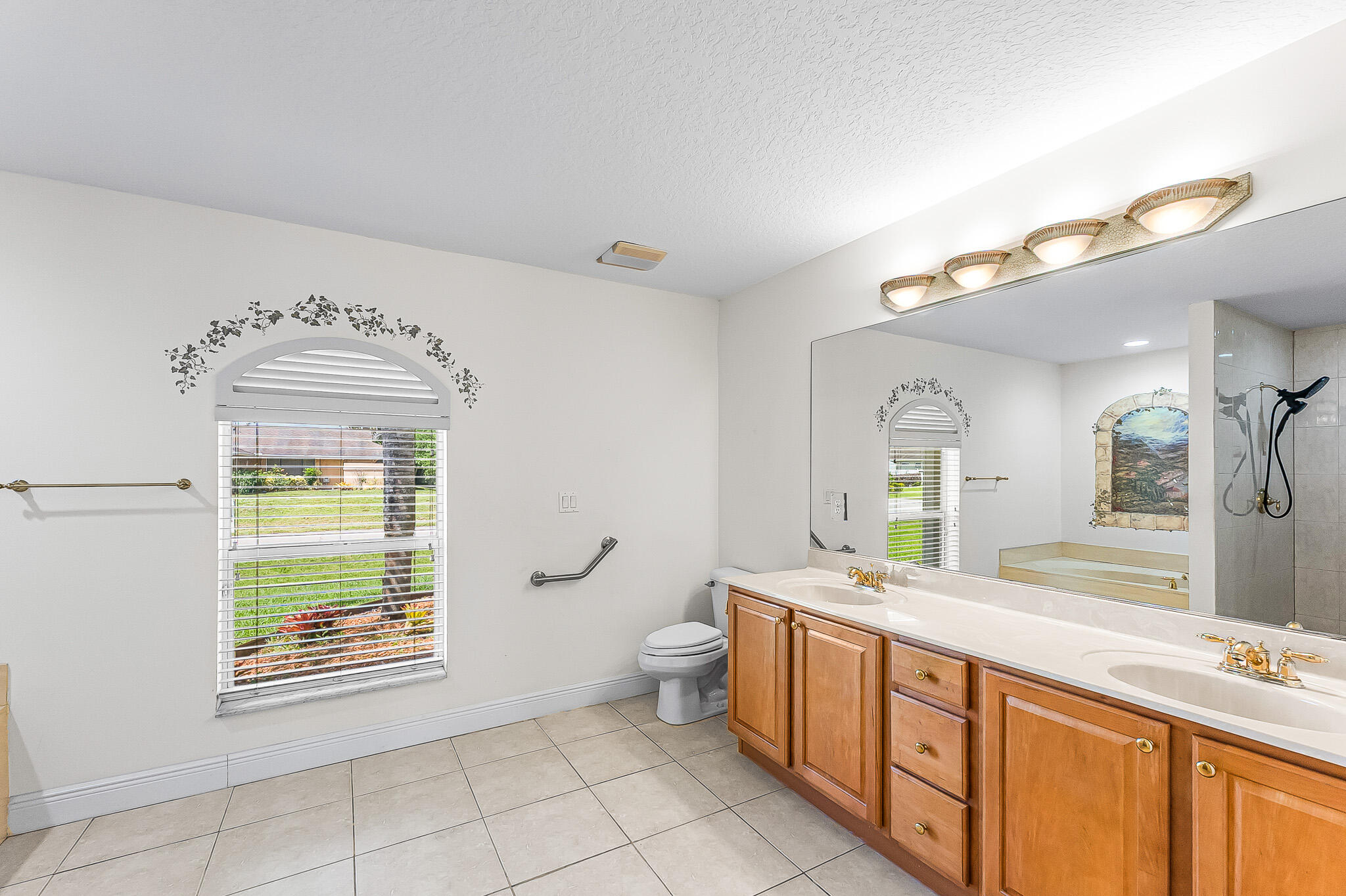 524 SE Nome Drive, Port St. Lucie
