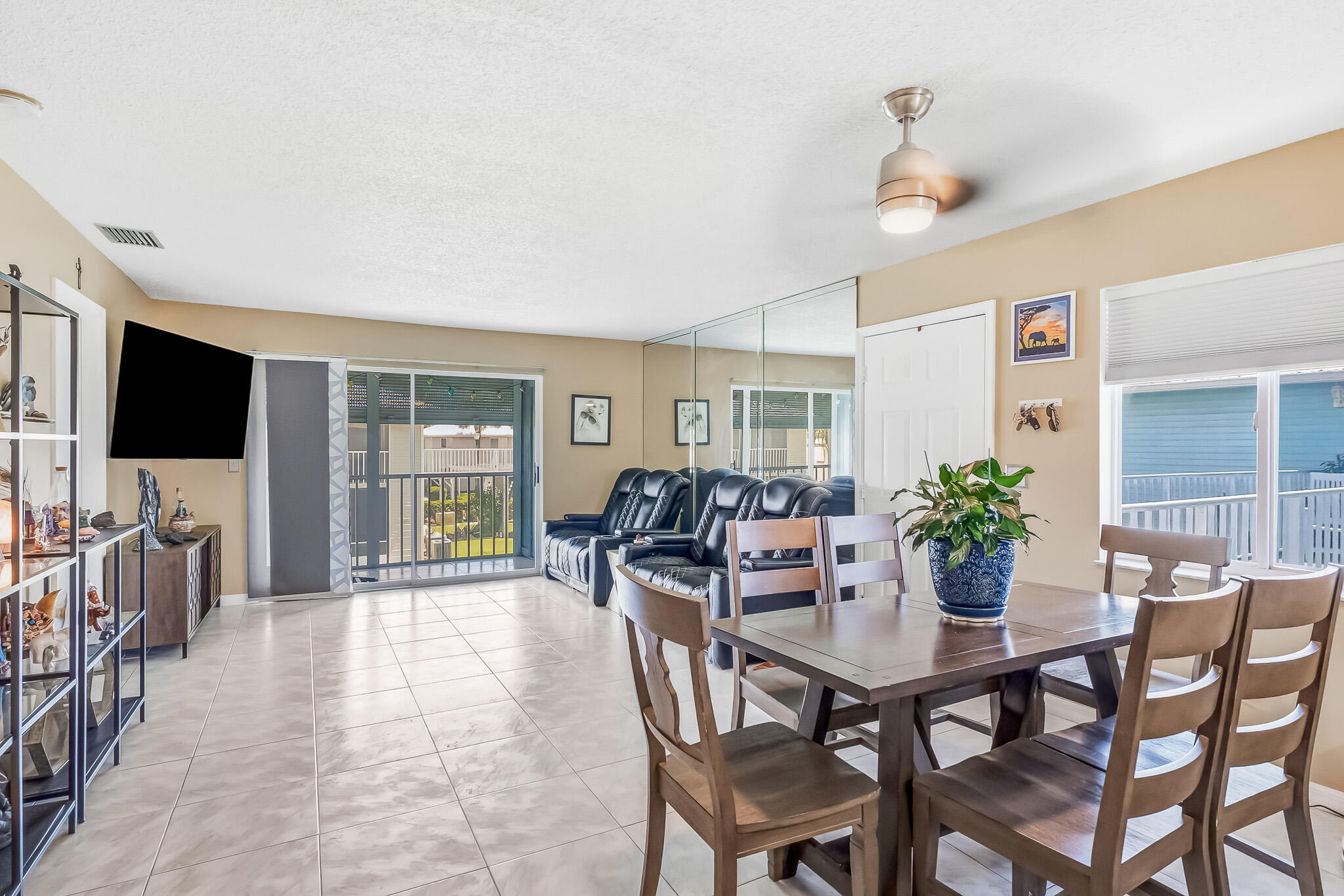 191 SE Village Drive 191, Port St. Lucie Unit: 191
