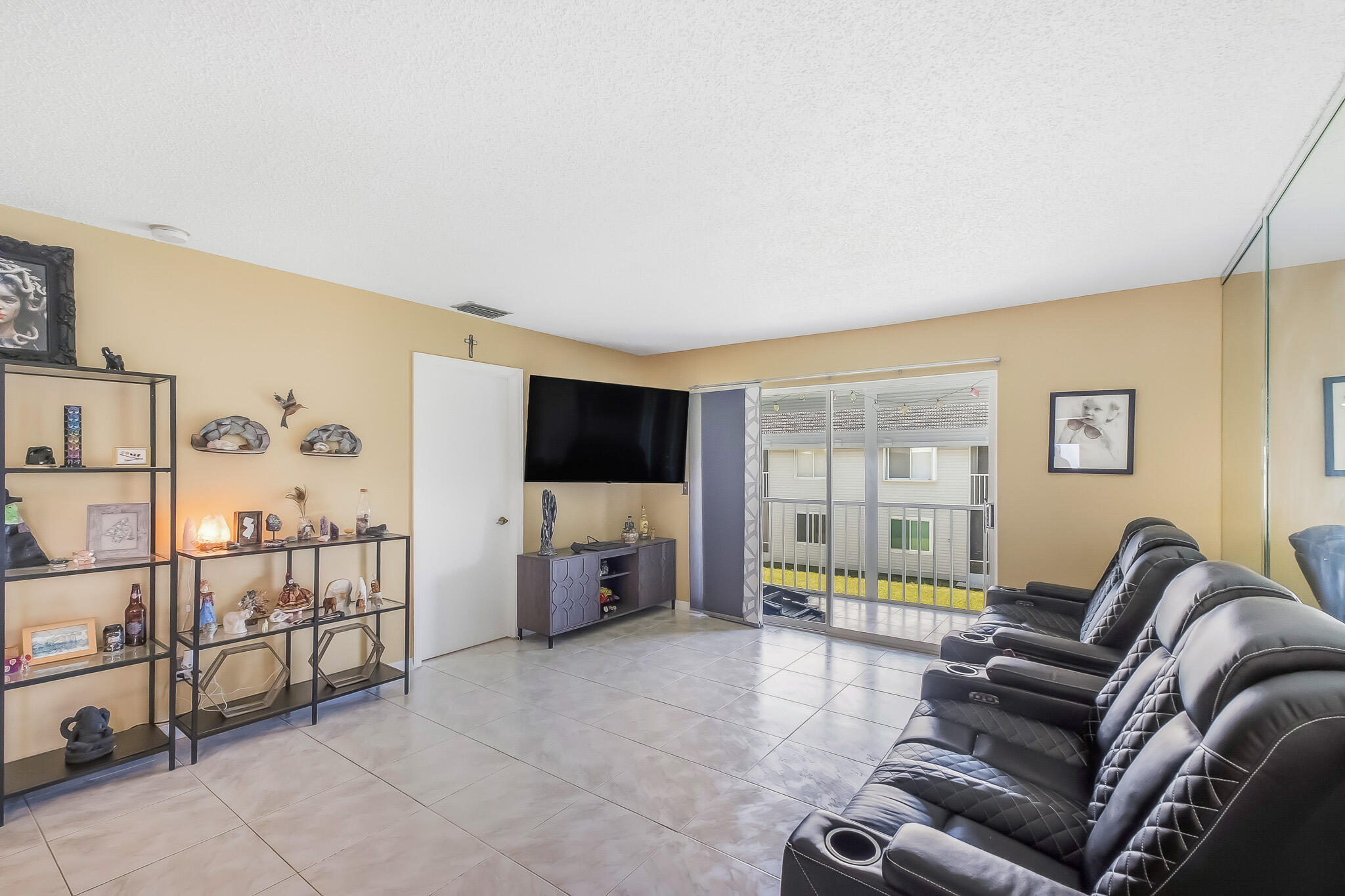 191 SE Village Drive 191, Port St. Lucie Unit: 191