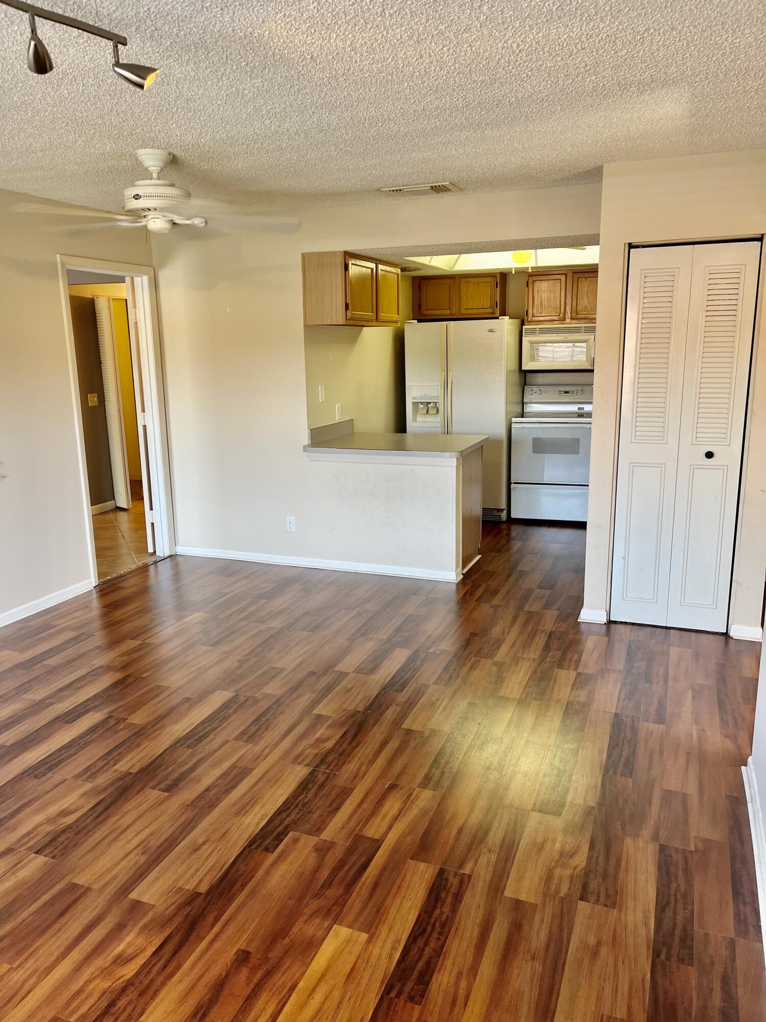 2470 SE Garden Terrace 502, Port St. Lucie Unit: 502