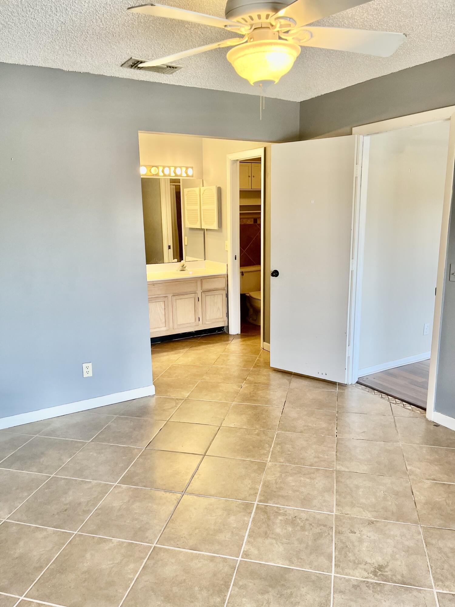 2470 SE Garden Terrace 502, Port St. Lucie Unit: 502