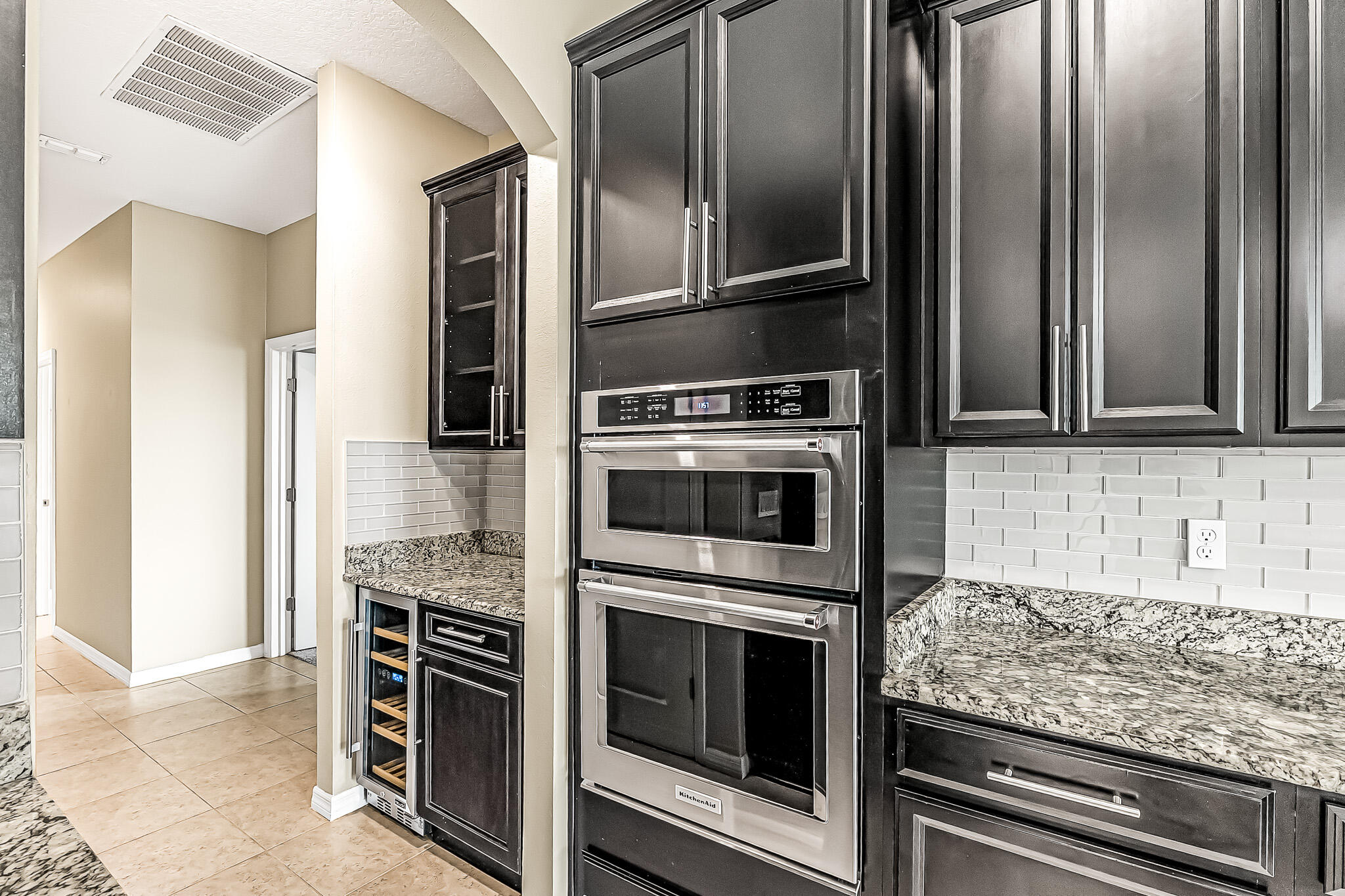 1717 SW Catalonia Street, Port St. Lucie