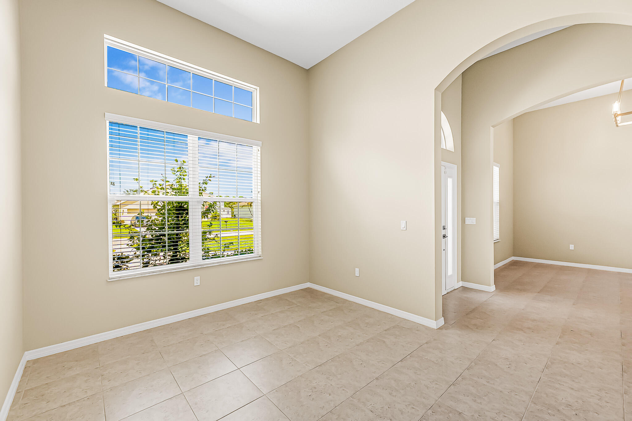 1717 SW Catalonia Street, Port St. Lucie