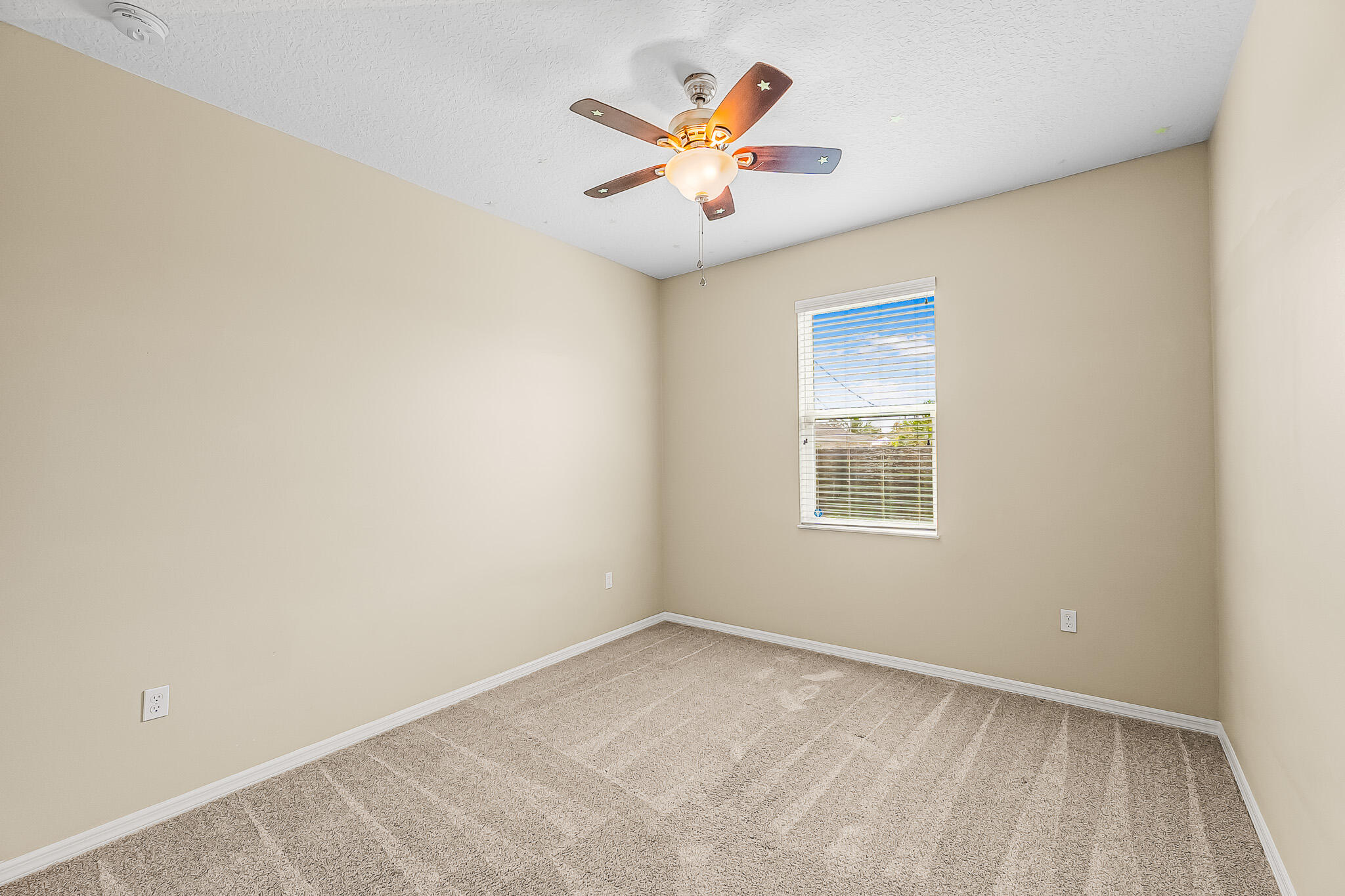1717 SW Catalonia Street, Port St. Lucie