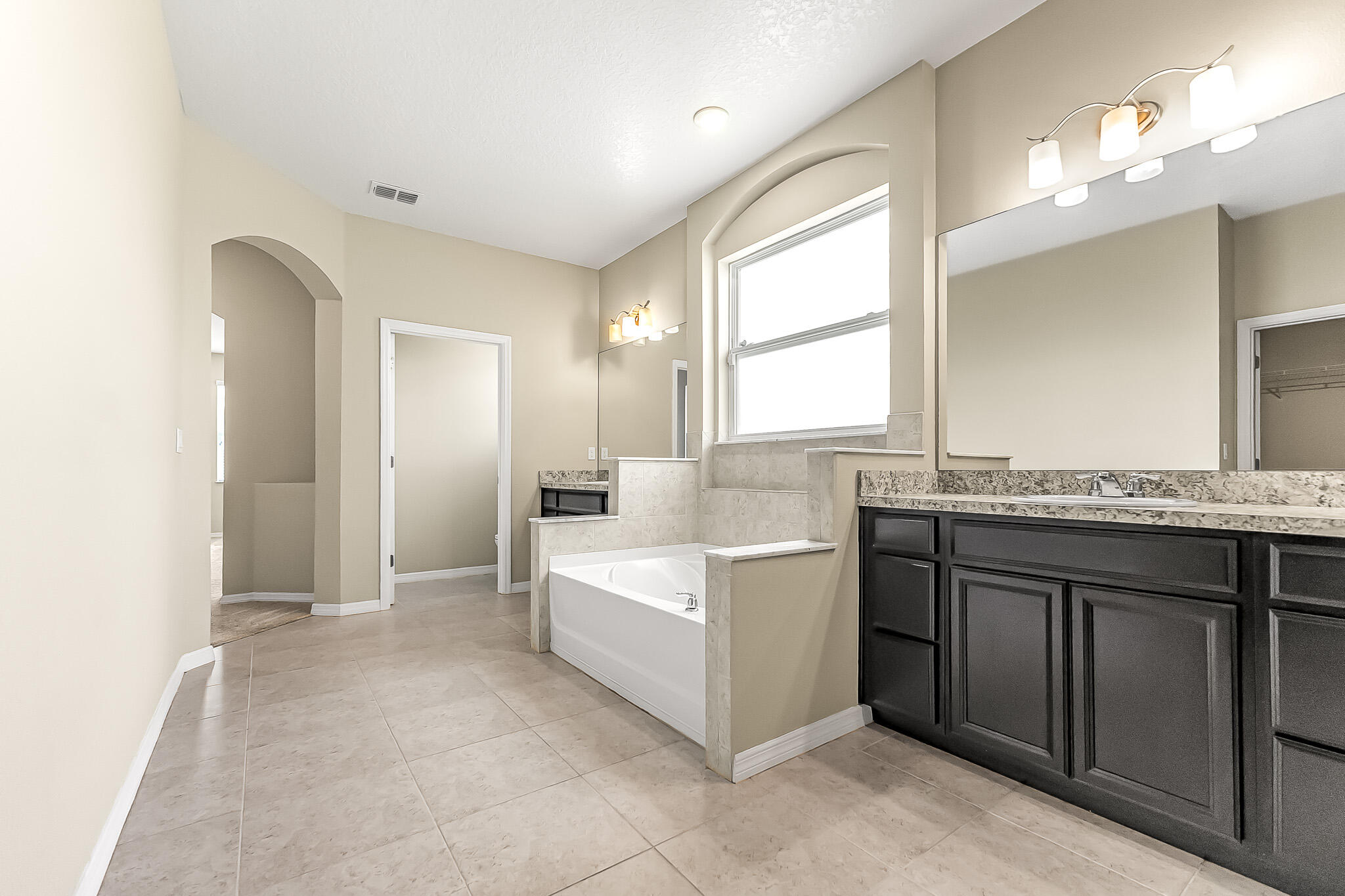 1717 SW Catalonia Street, Port St. Lucie