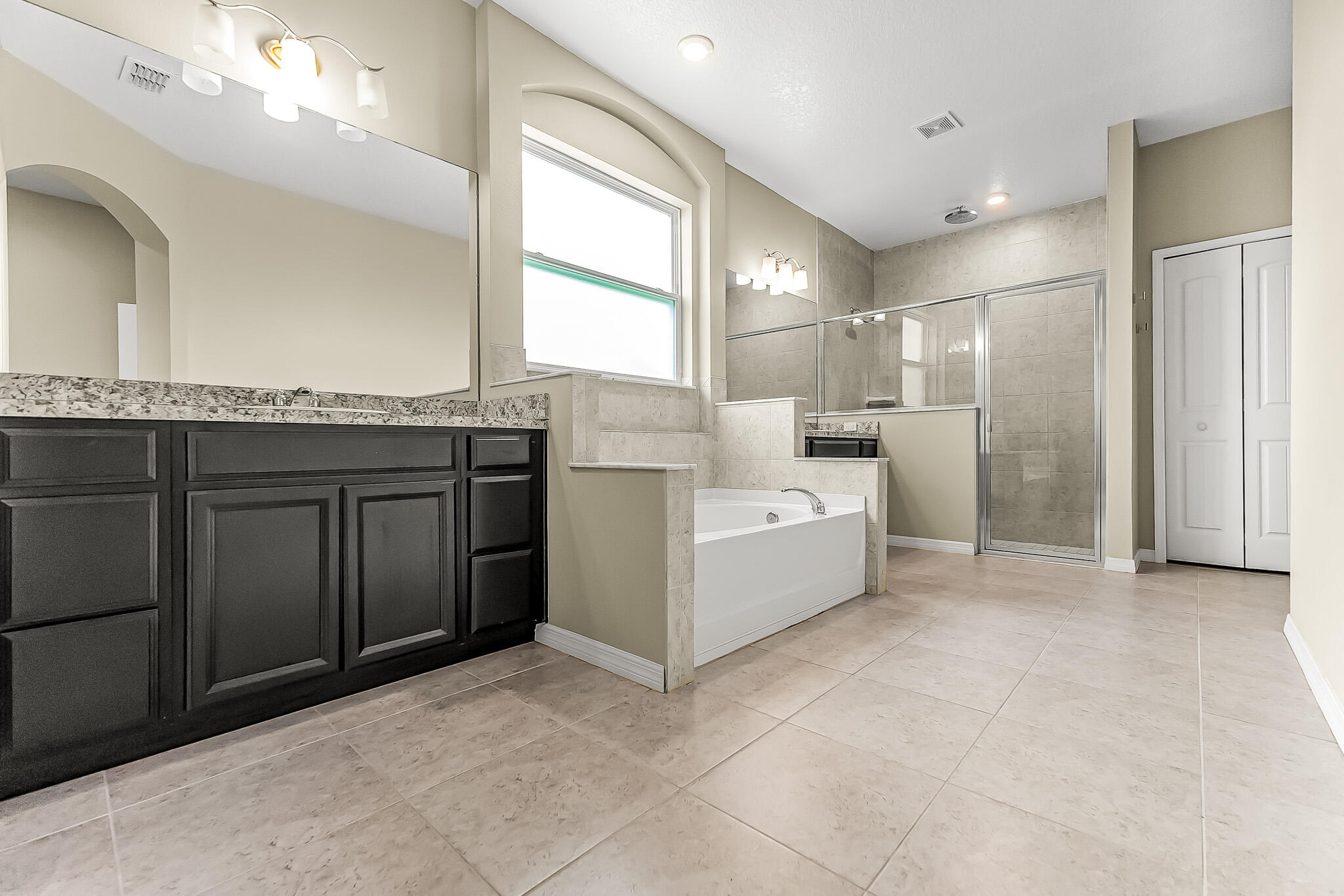 1717 SW Catalonia Street, Port St. Lucie