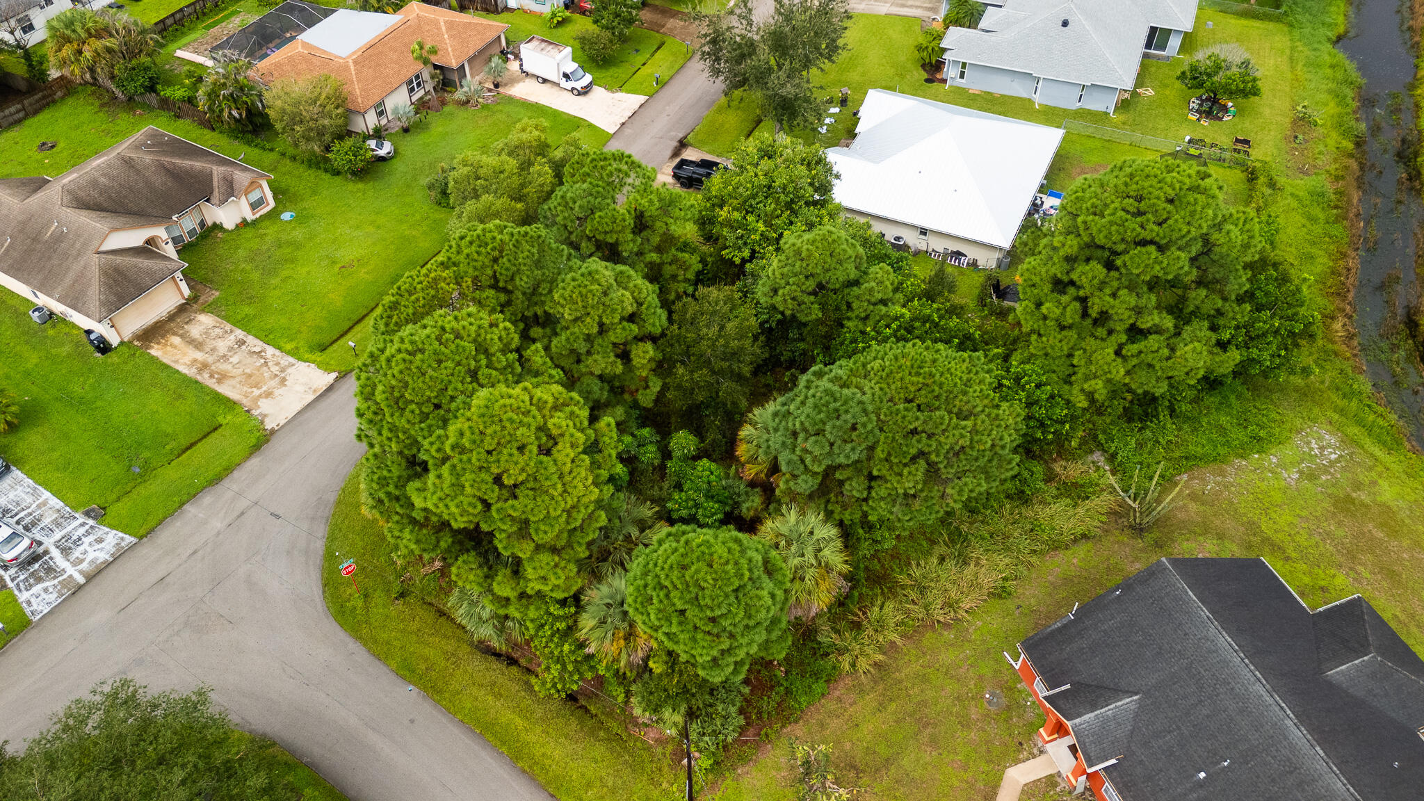 525 SW Dairy Road, Port St. Lucie
