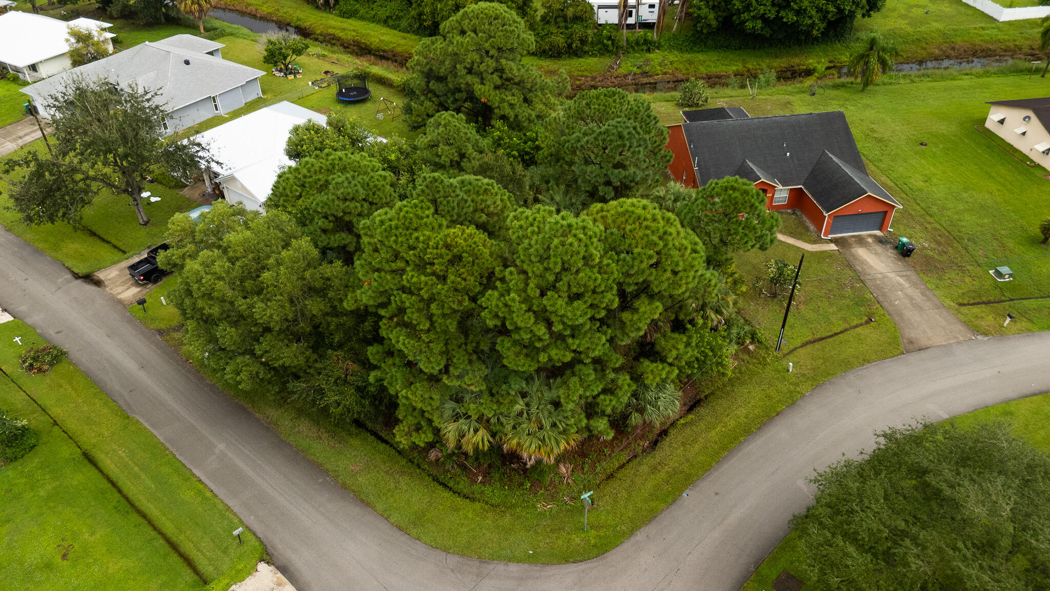 525 SW Dairy Road, Port St. Lucie