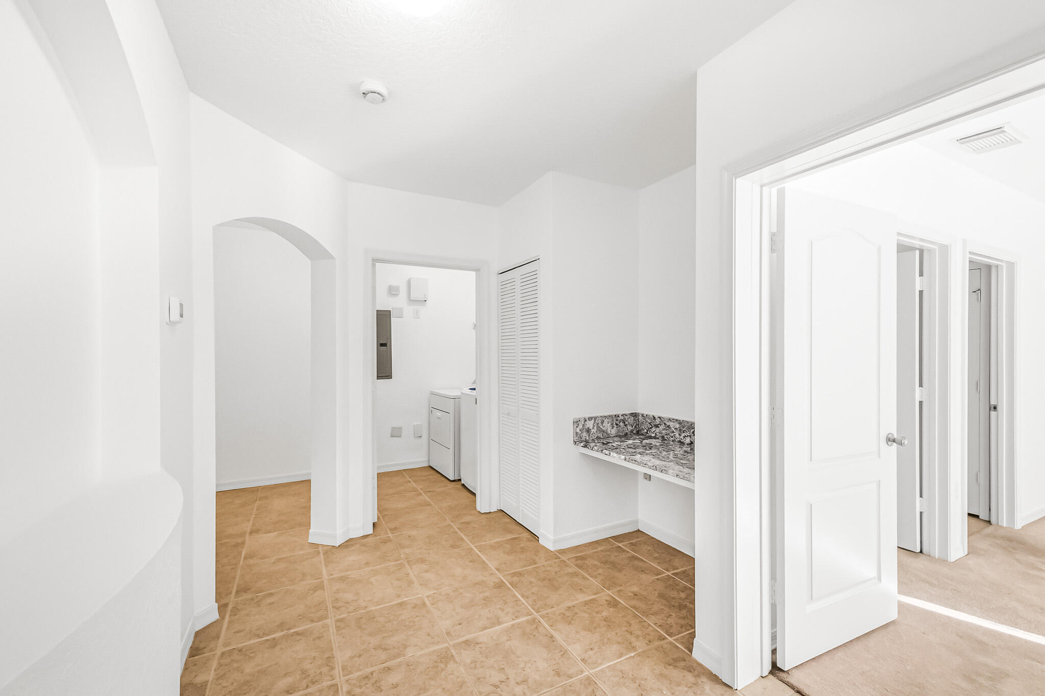140 SW PEACOCK Boulevard 21-202, Port St. Lucie Unit: 21-202