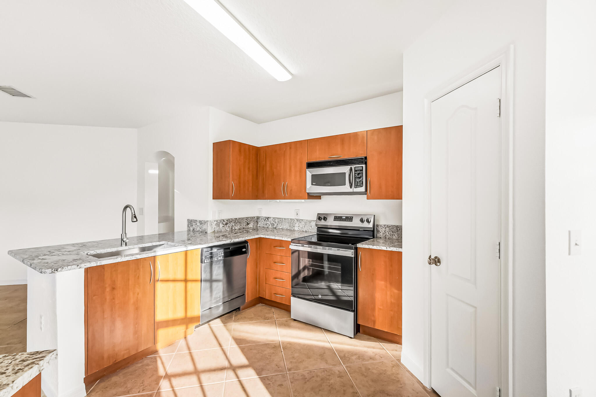 140 SW Peacock Boulevard 21-202, Port St. Lucie Unit: 21-202