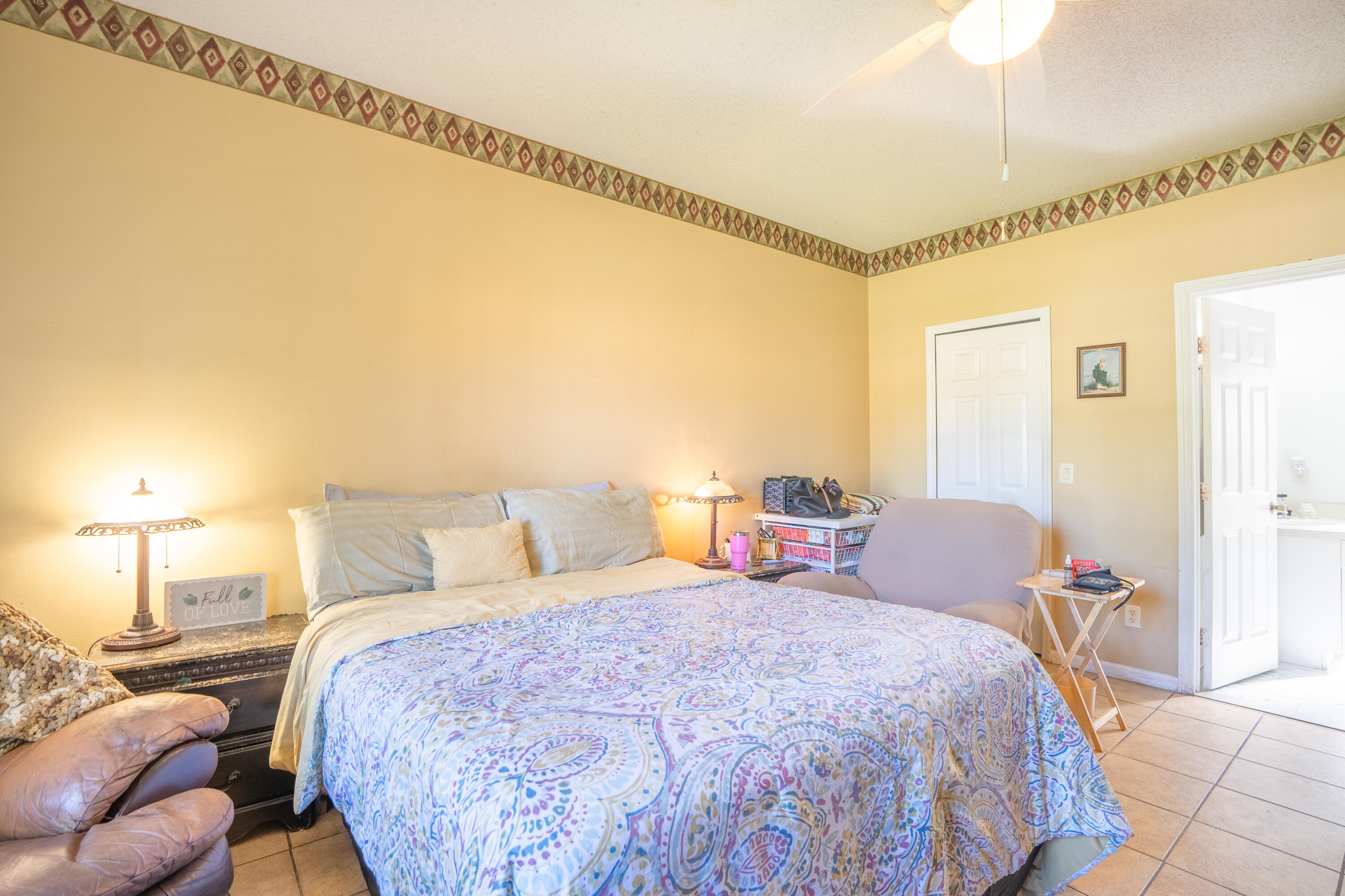 2128 SE Broward Terrace