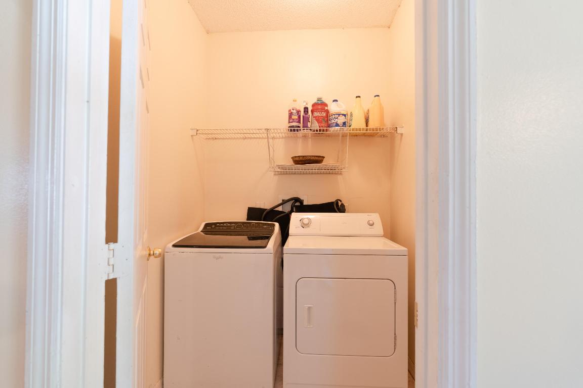 2128 SE Broward Terrace