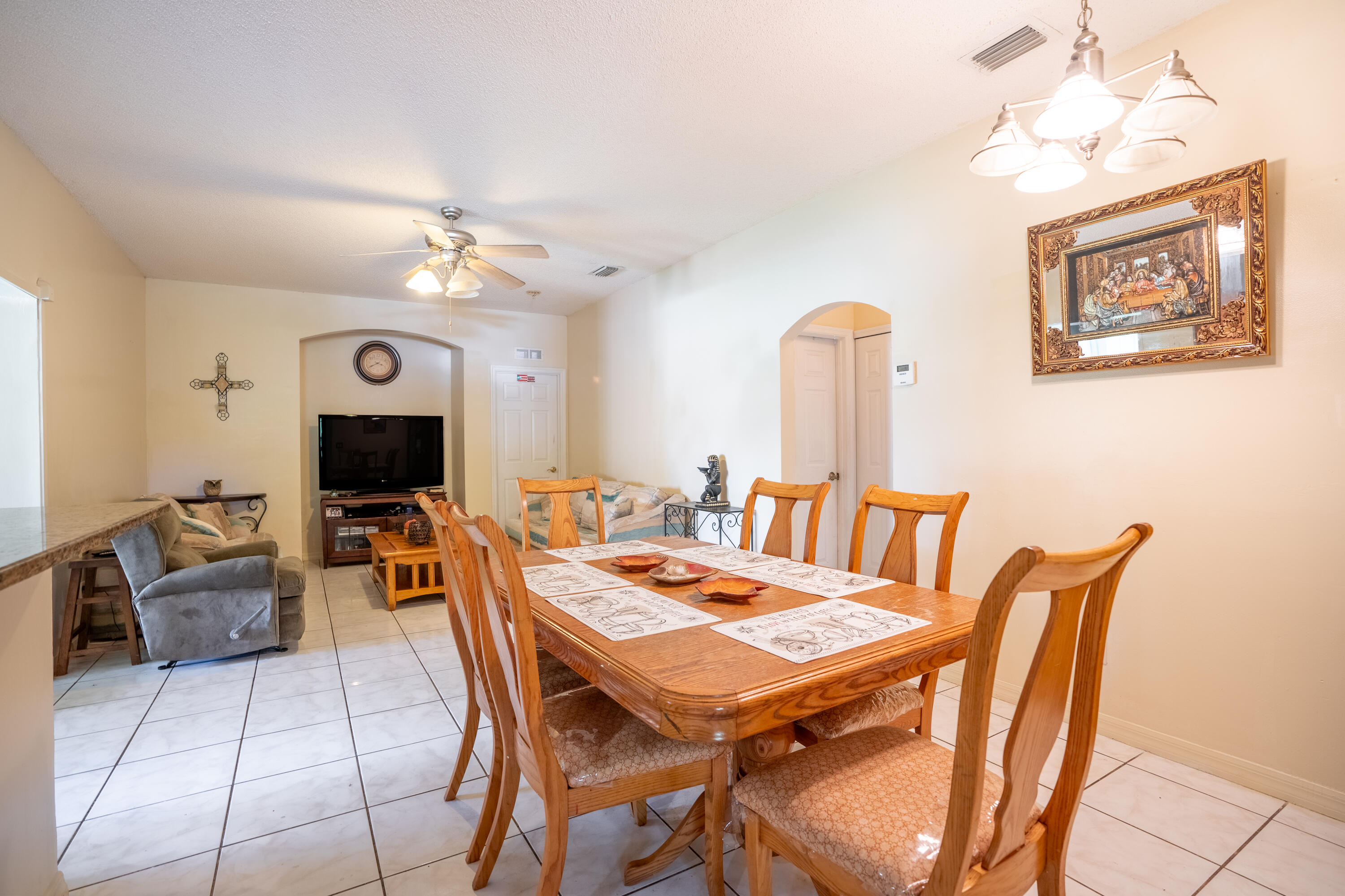 2128 SE Broward Terrace