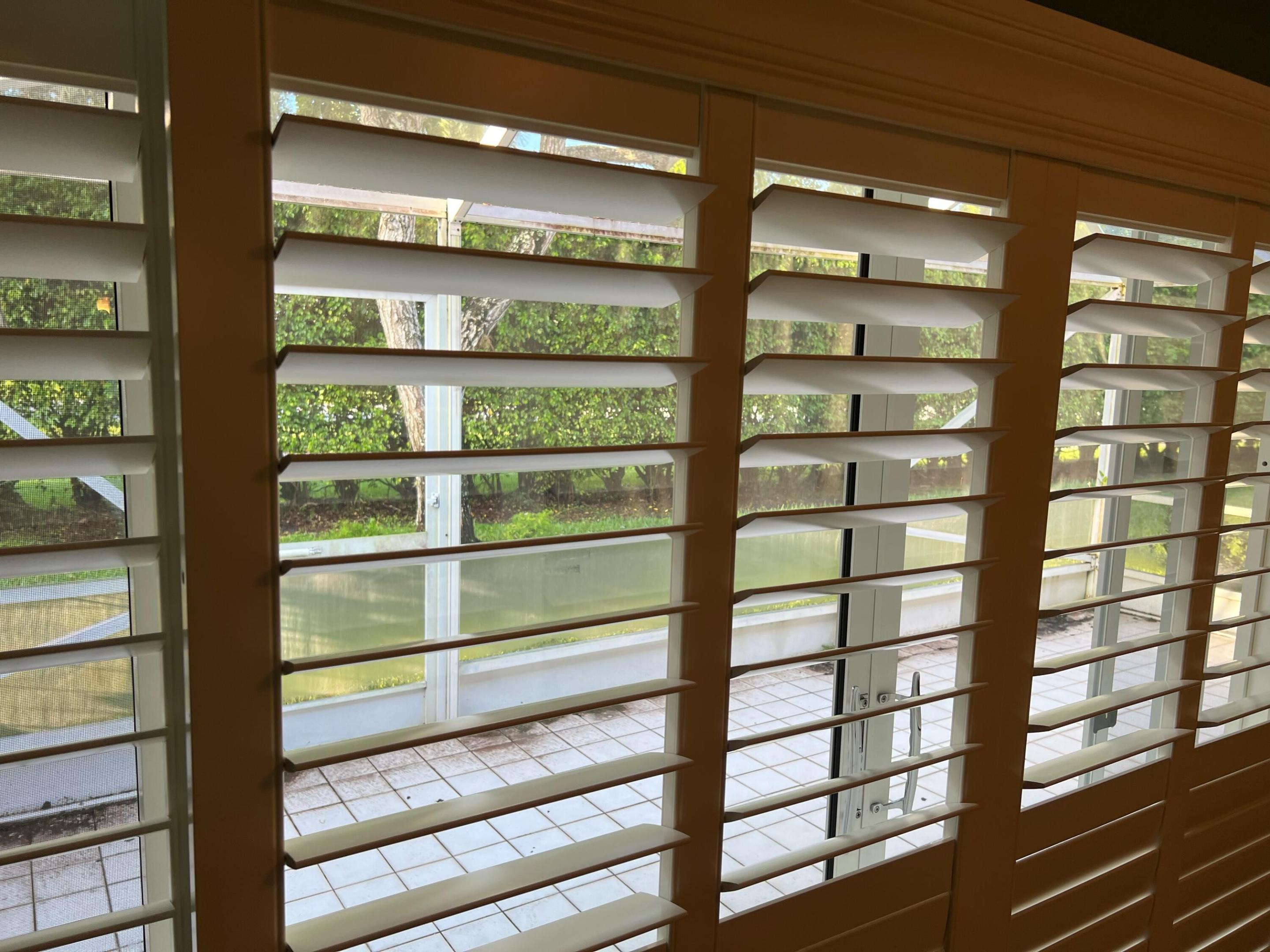 7184 Summer Tree Drive