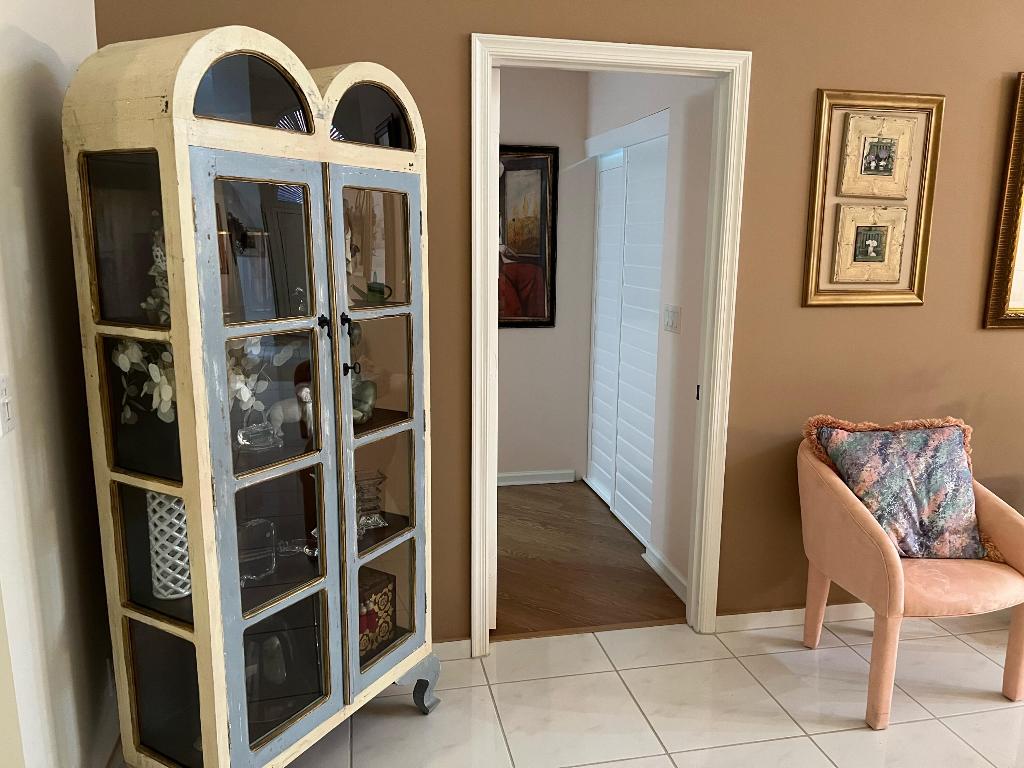 7184 Summer Tree Drive