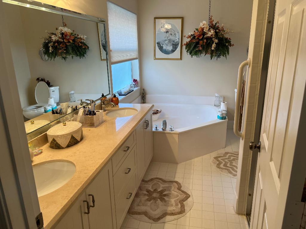 7184 Summer Tree Drive