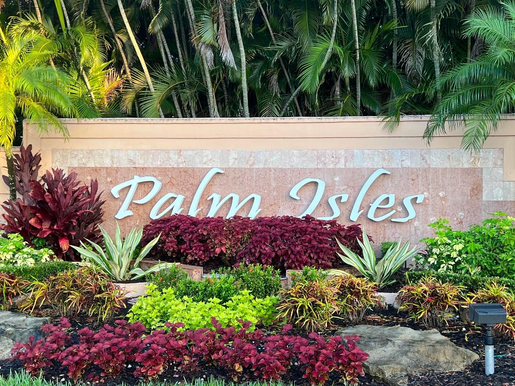 7184 Summer Tree Drive