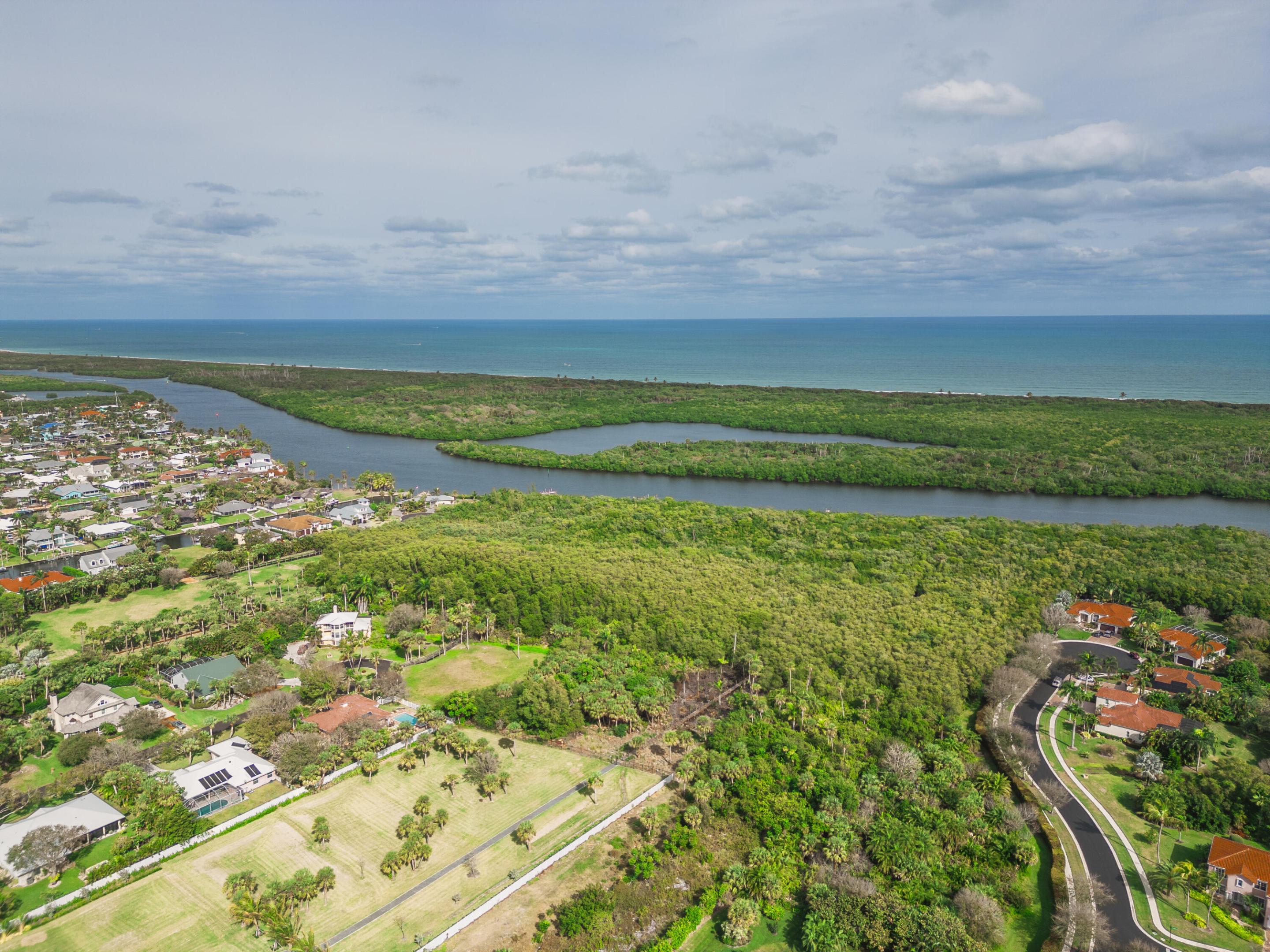 9859 SE Osprey Pointe Drive