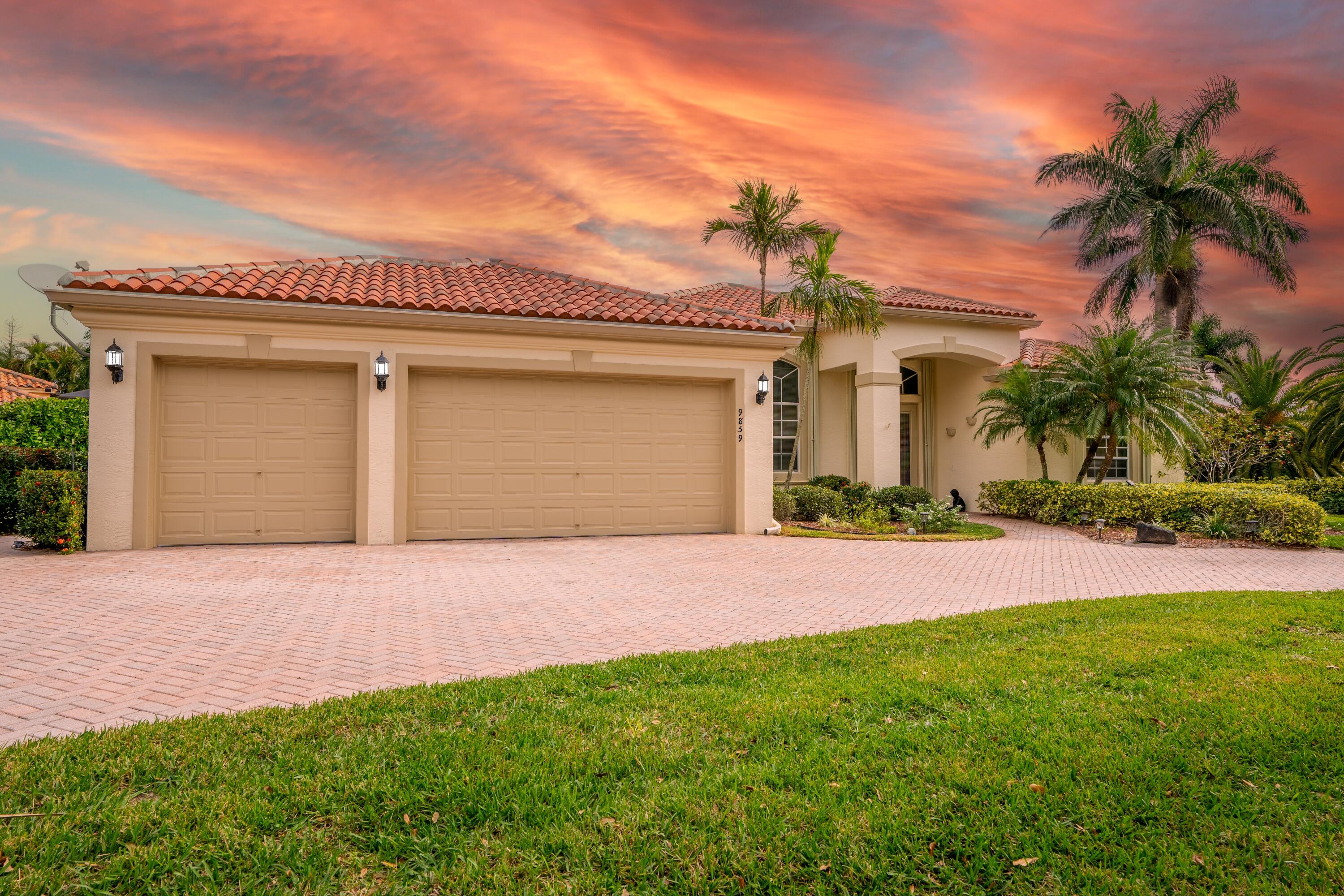 9859 SE Osprey Pointe Drive