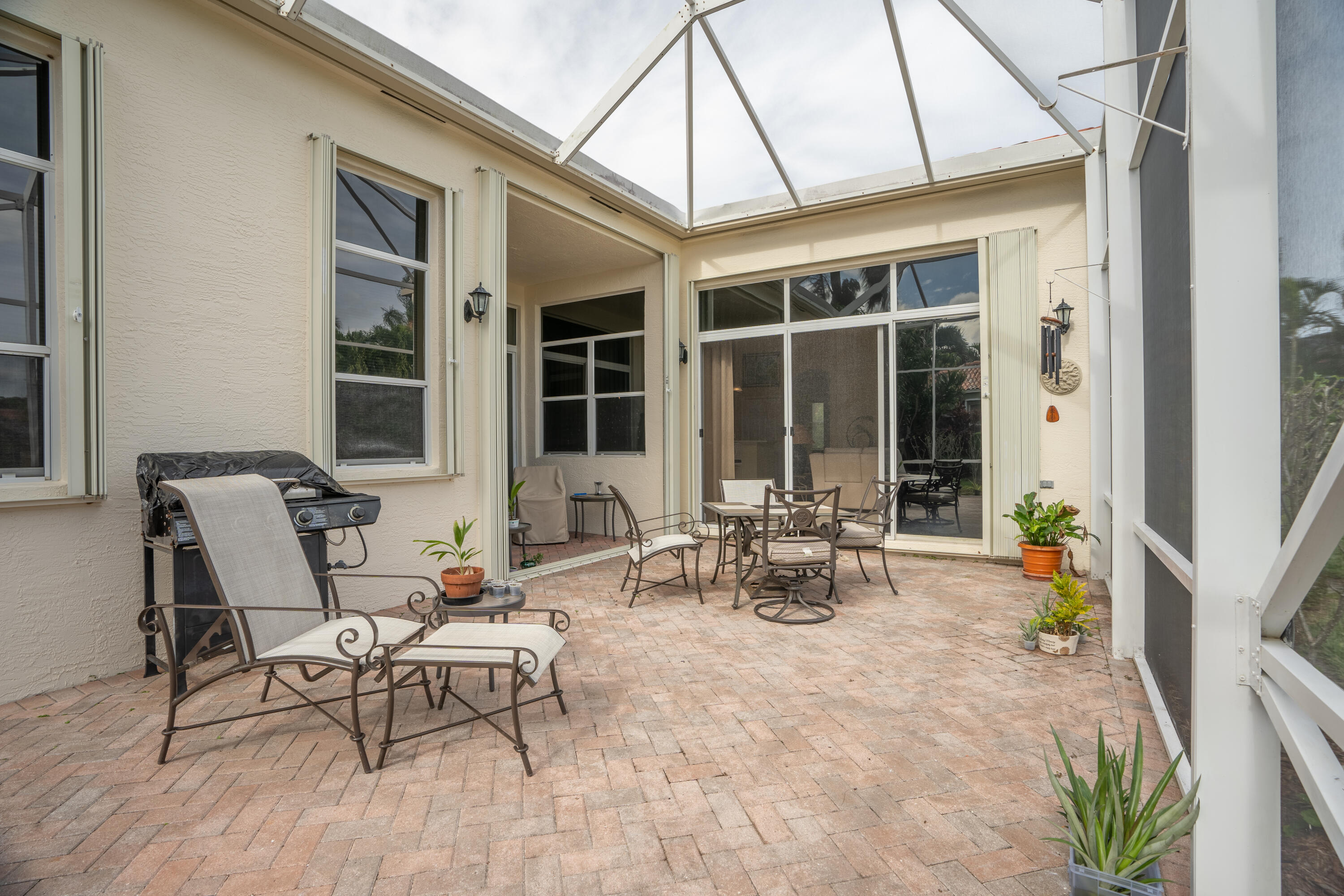 9859 SE Osprey Pointe Drive