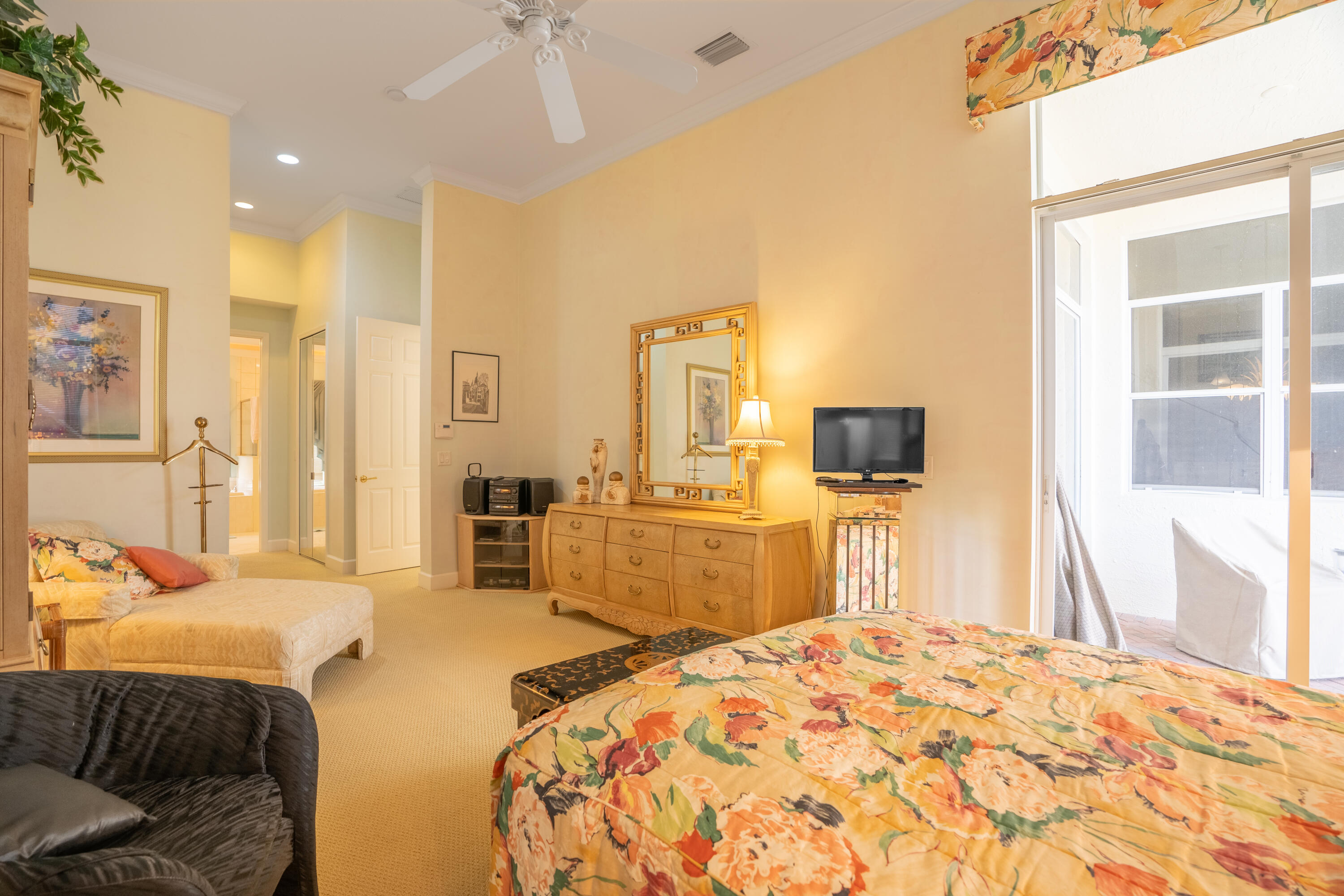 9859 SE Osprey Pointe Drive