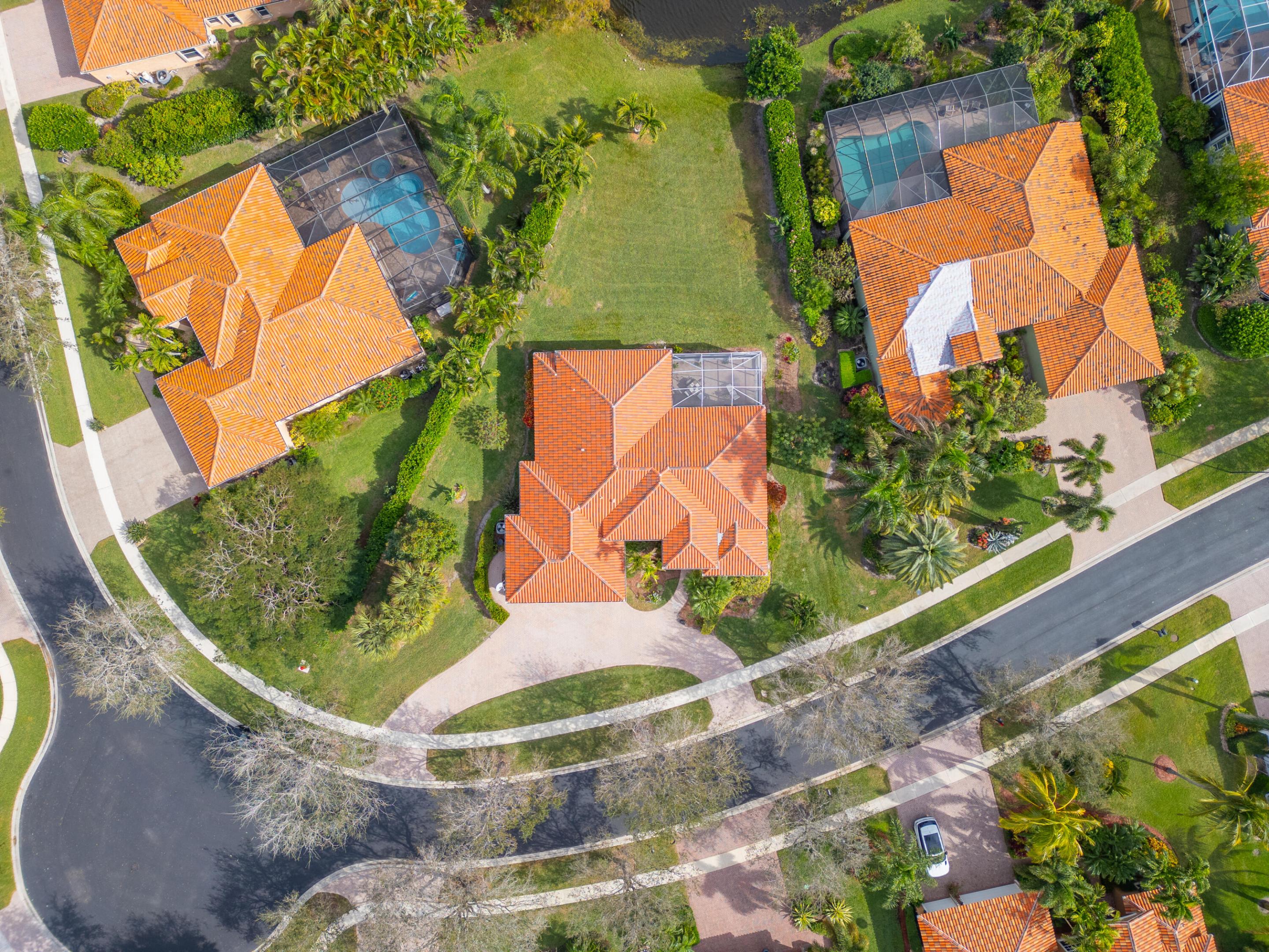 9859 SE Osprey Pointe Drive