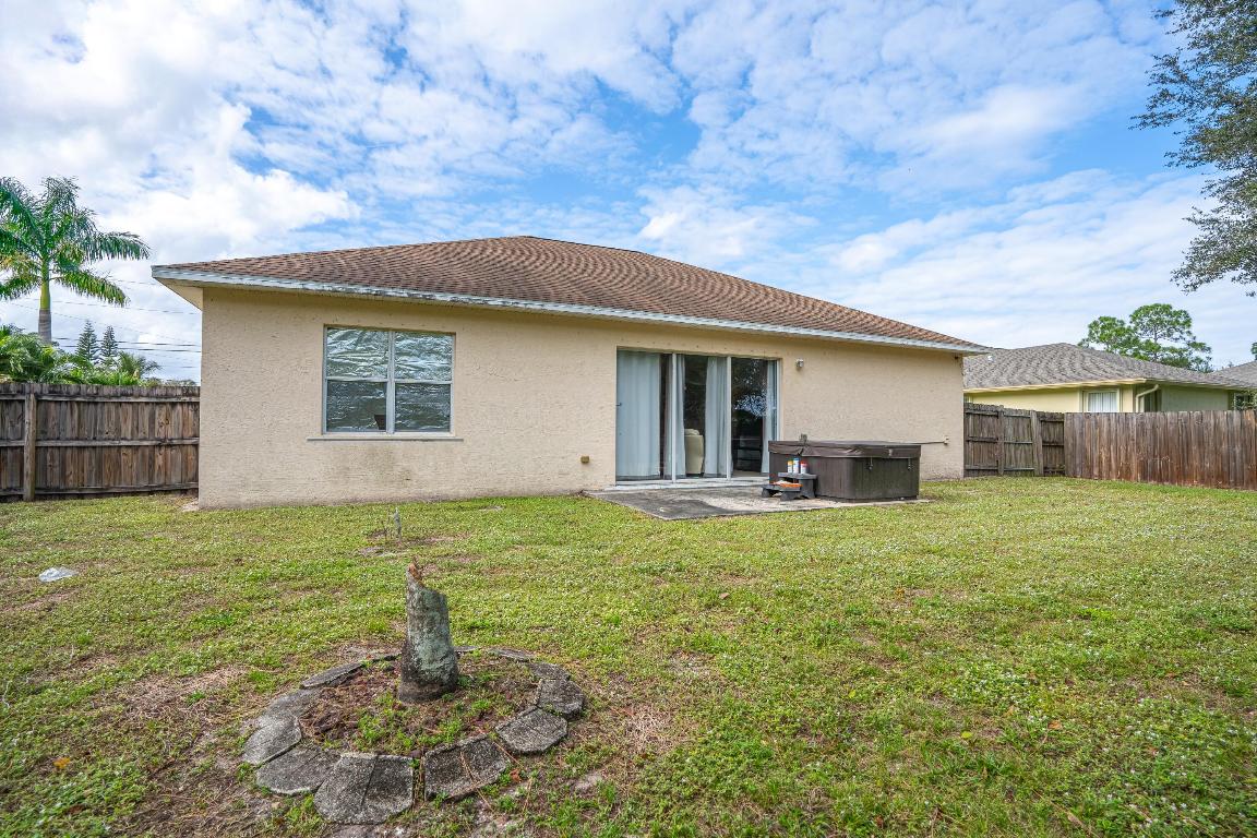 3537 SW Foremost Drive