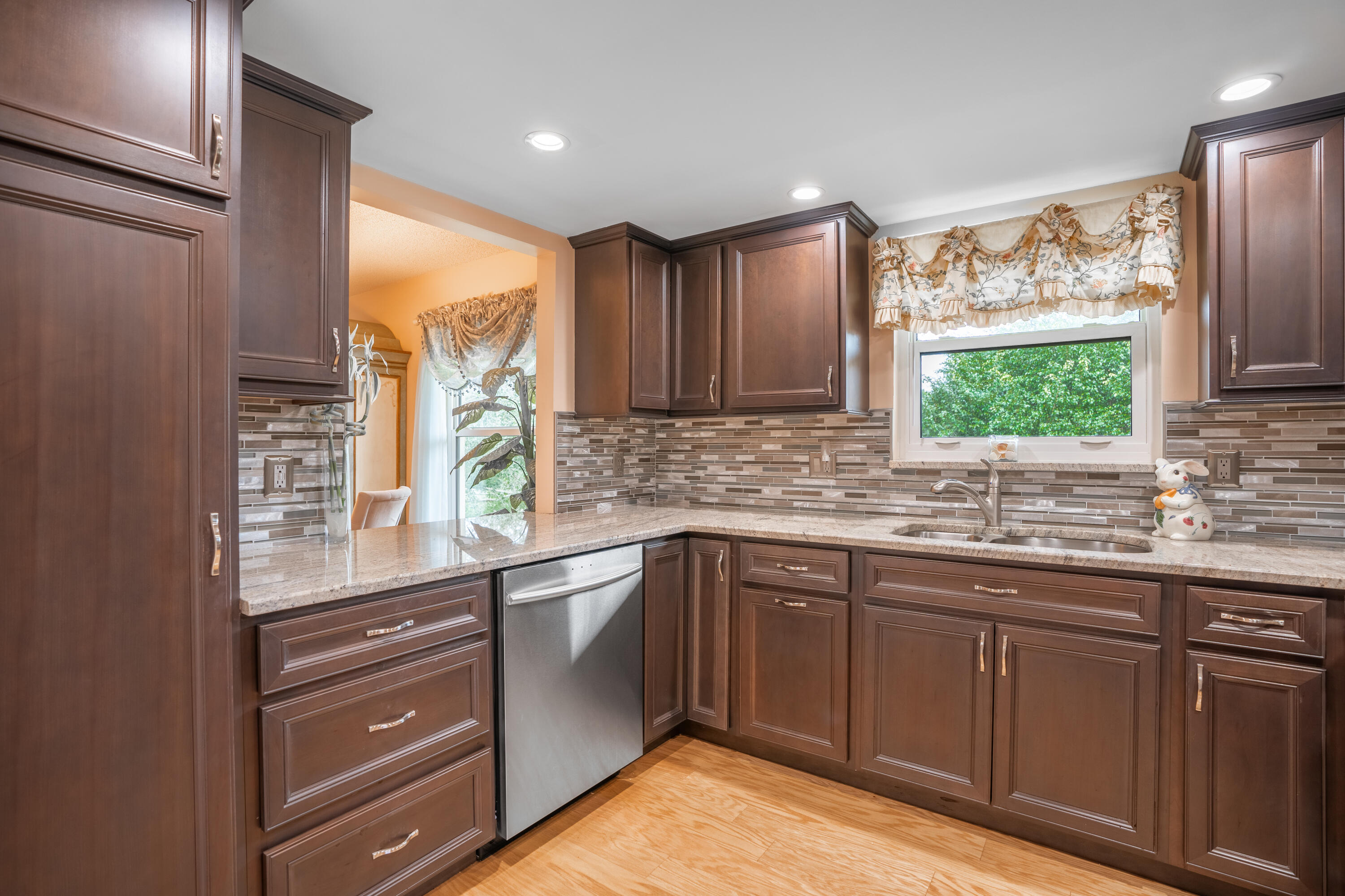 121 SW South River Drive Unit: 206