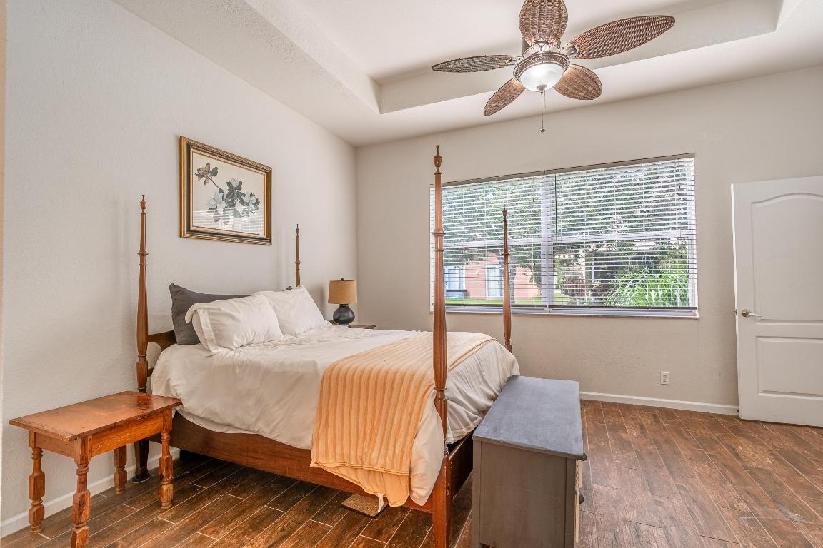 5531 Place Lake Drive