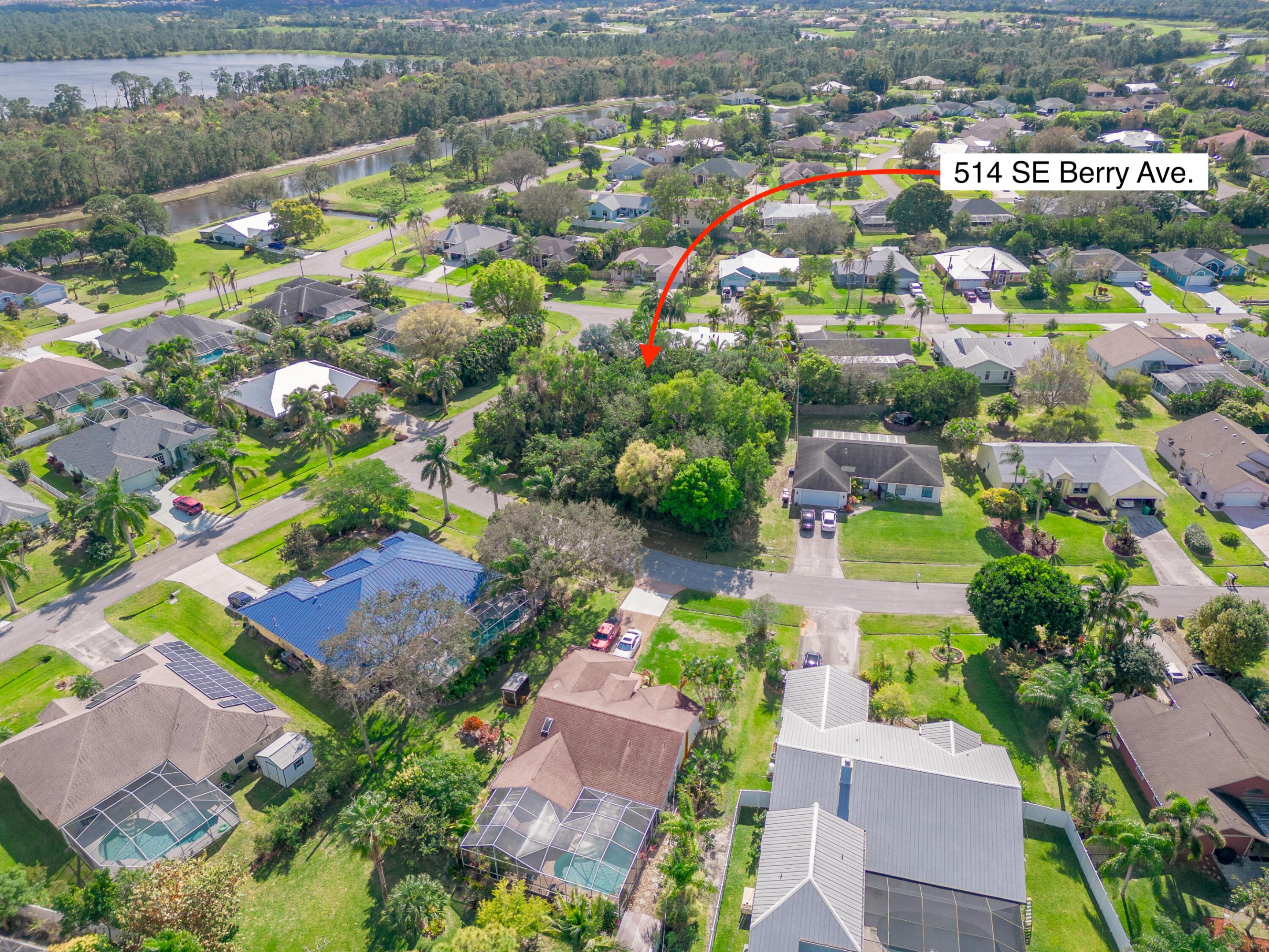 514 SE Berry Avenue