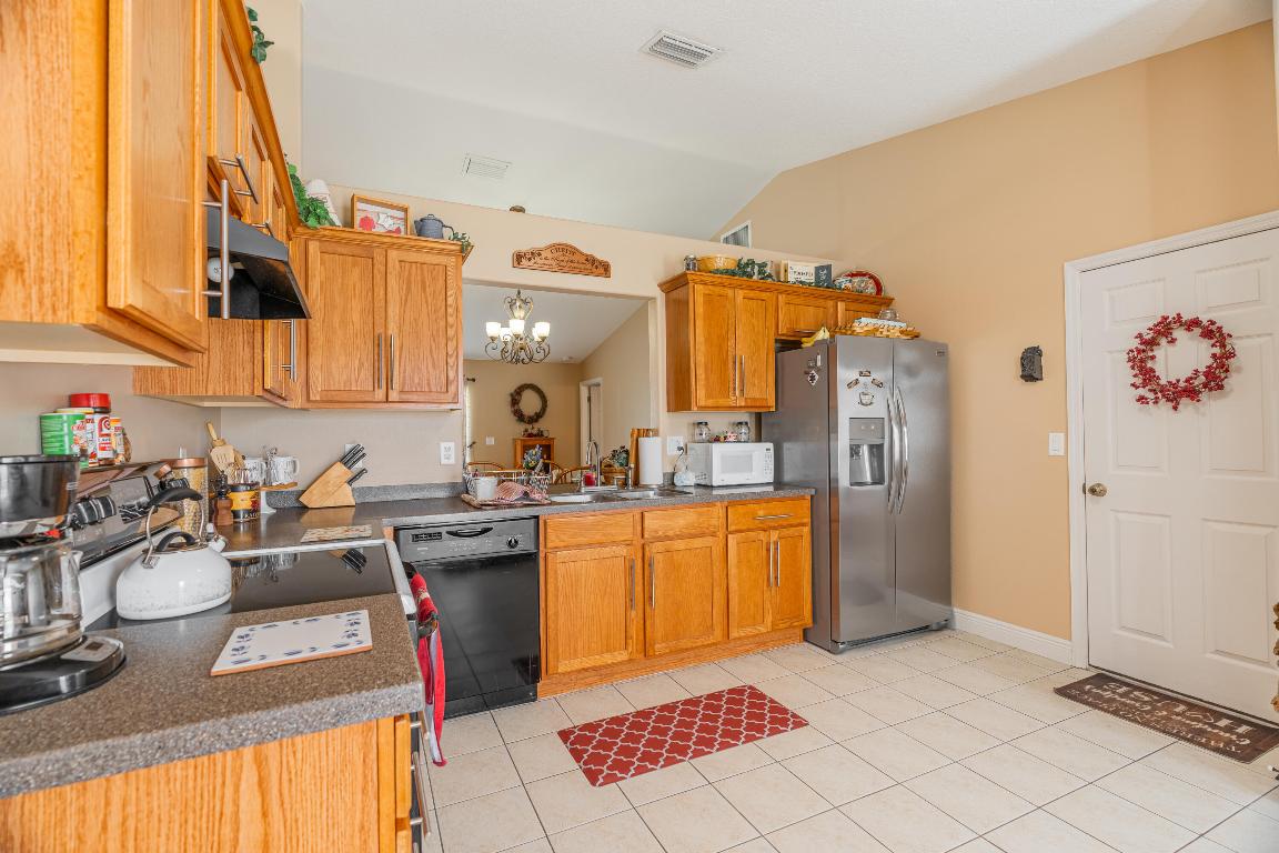 1073 SW Dalton Avenue