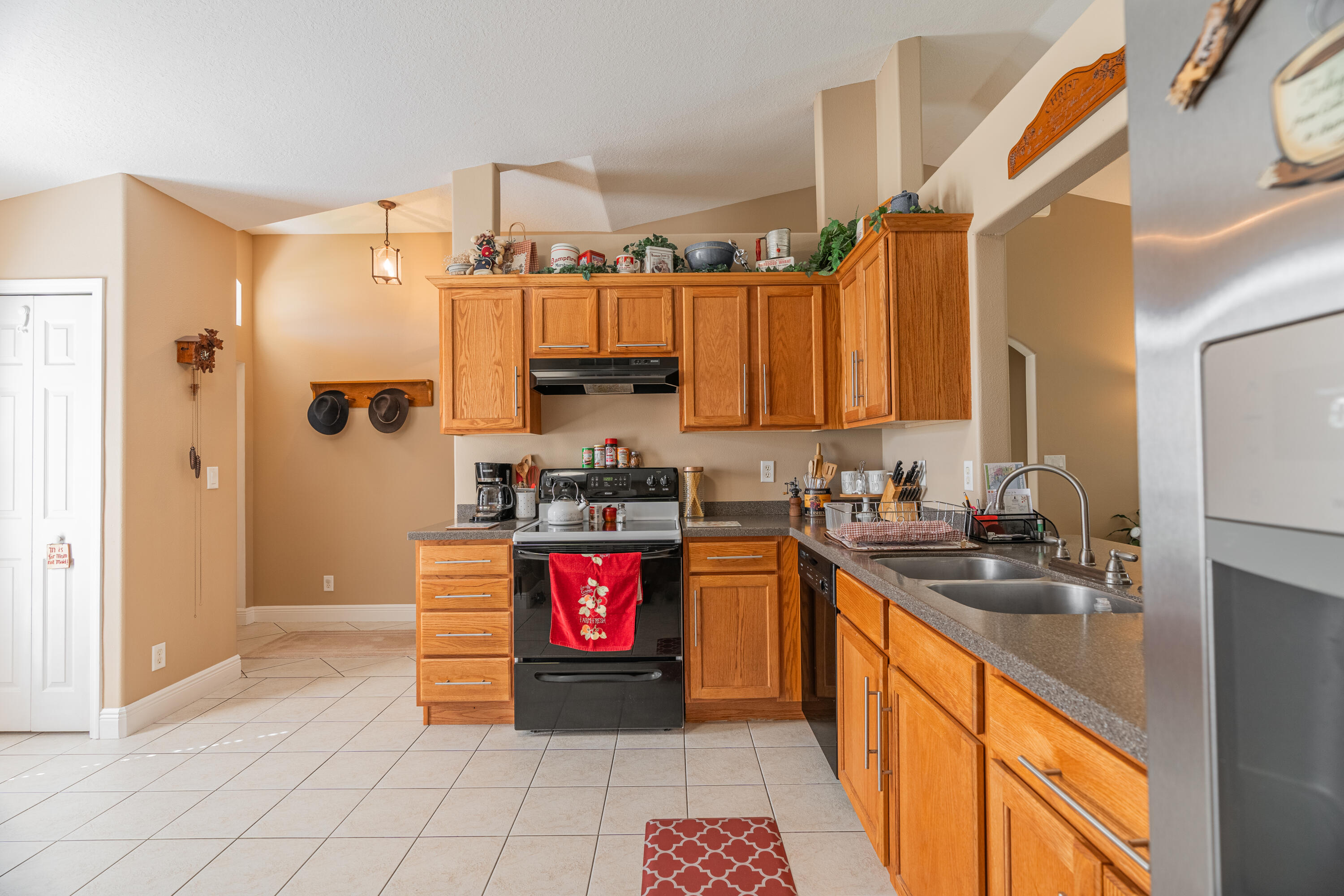 1073 SW Dalton Avenue