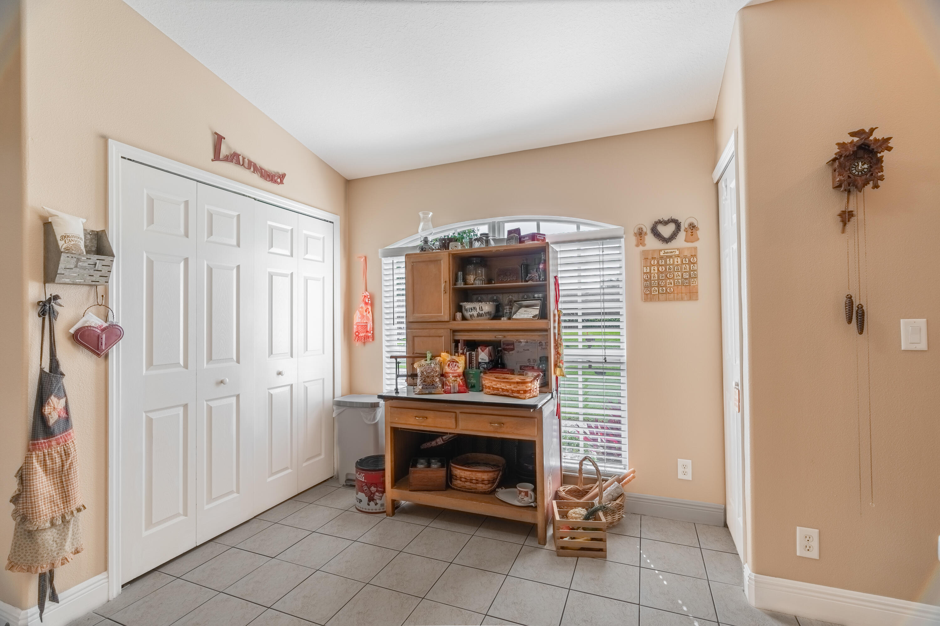 1073 SW Dalton Avenue