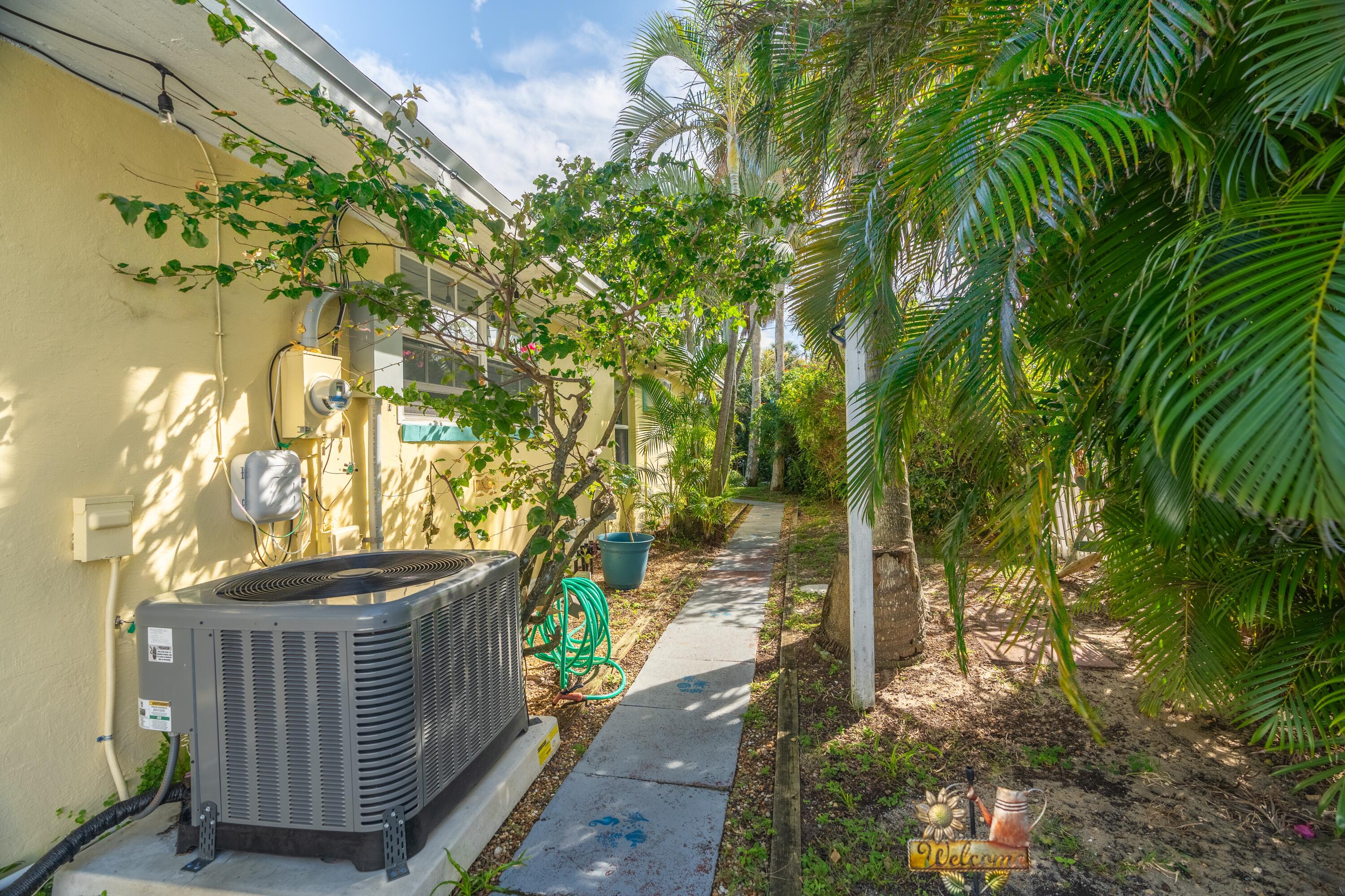 2222 NE Pelican Terrace