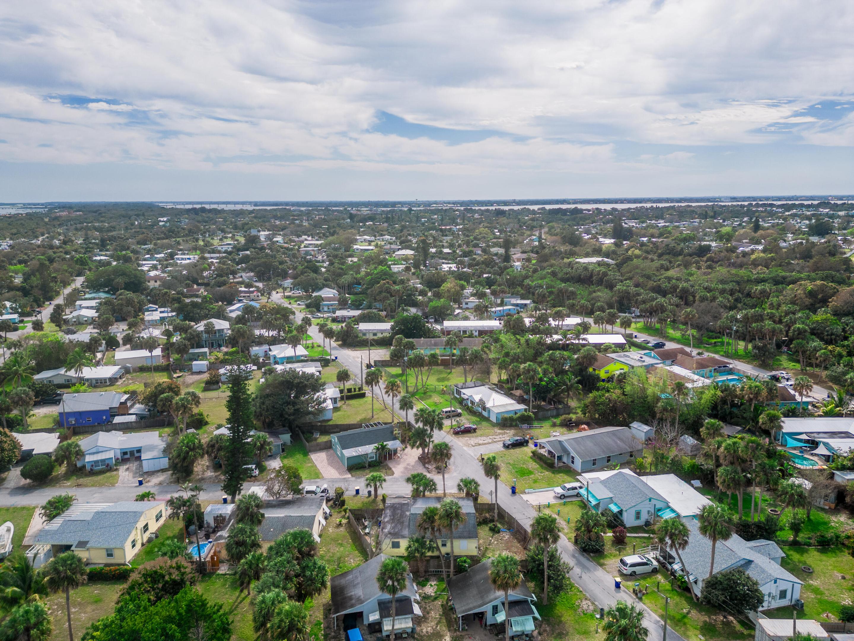 2222 NE Pelican Terrace