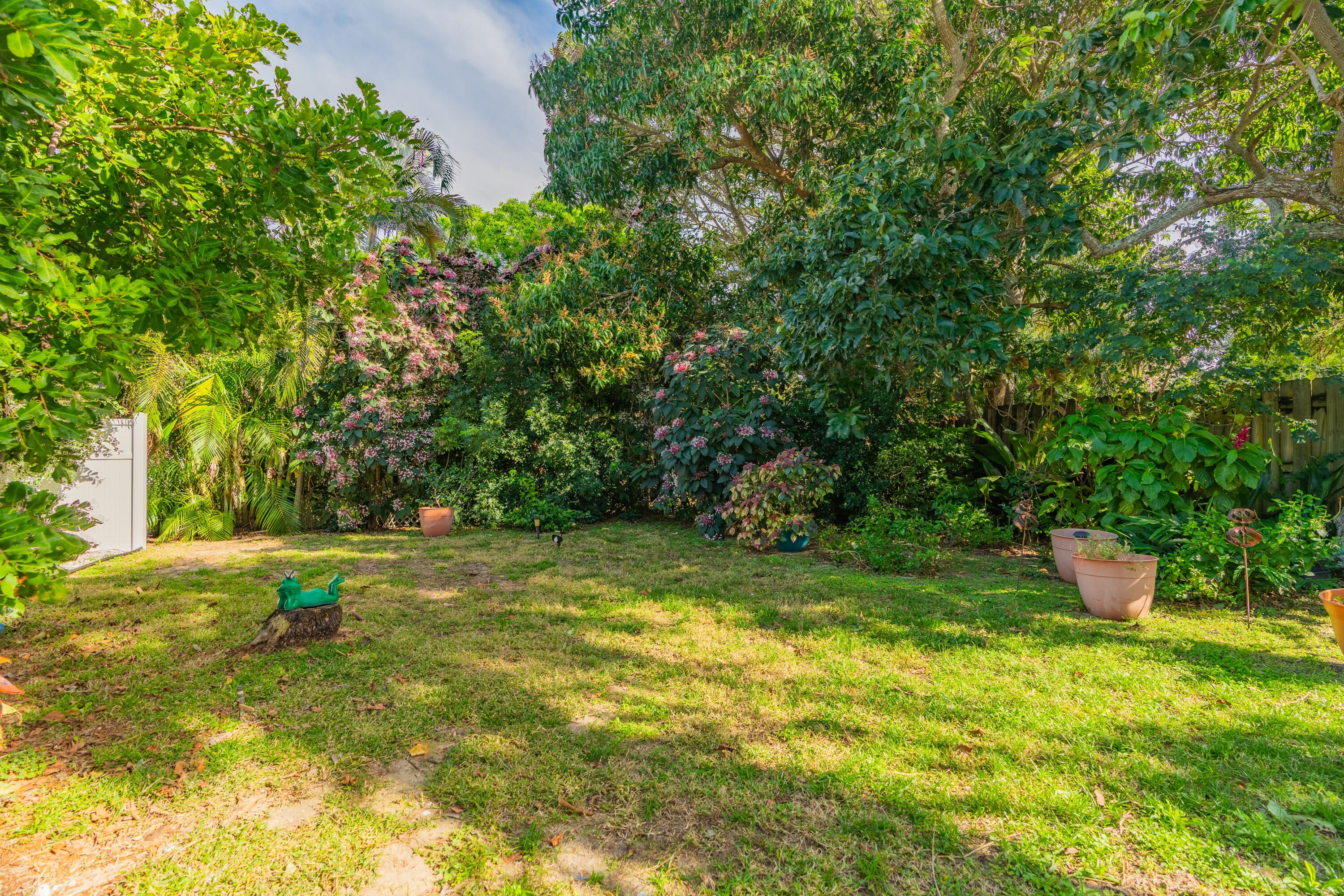 2222 NE Pelican Terrace