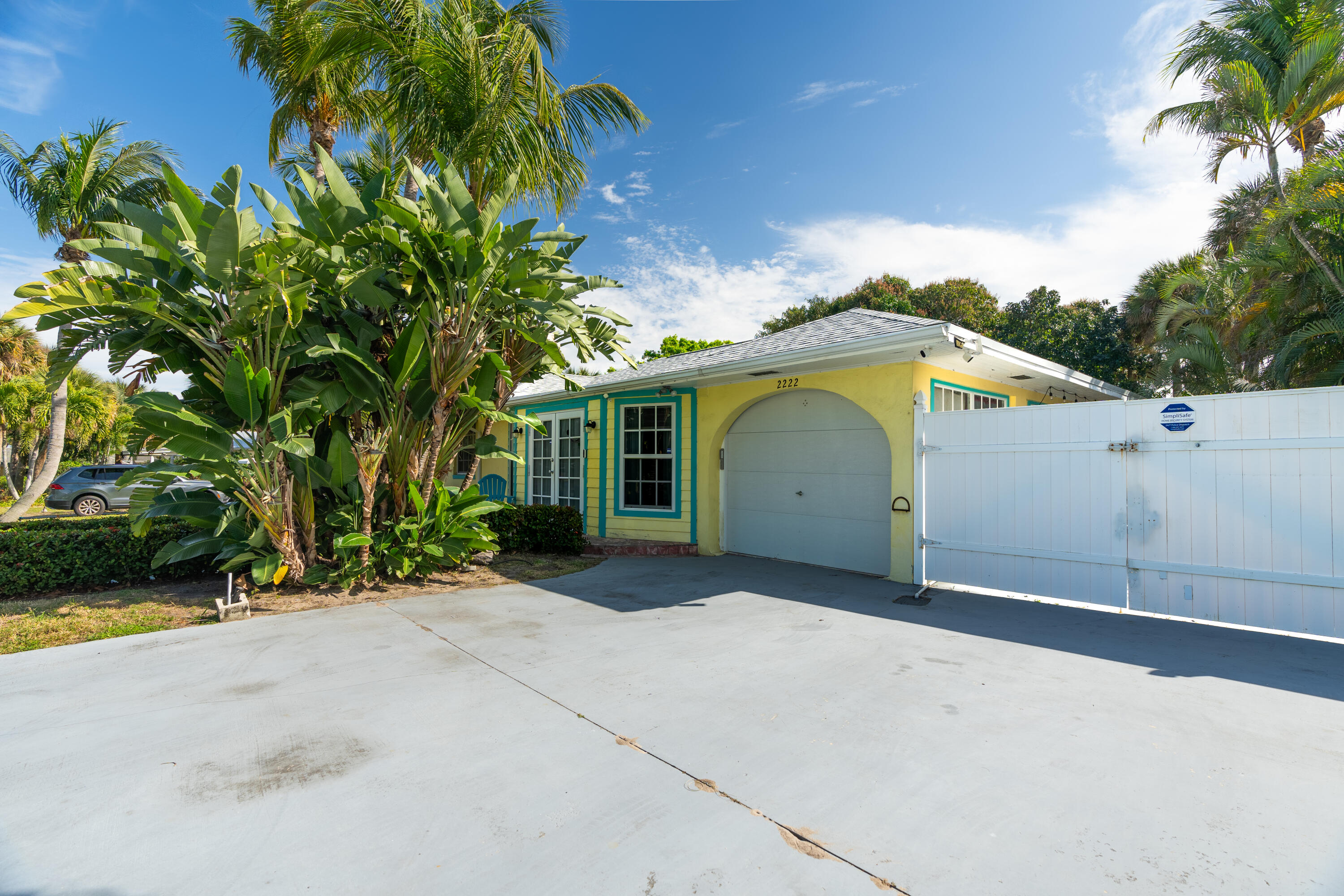 2222 NE Pelican Terrace