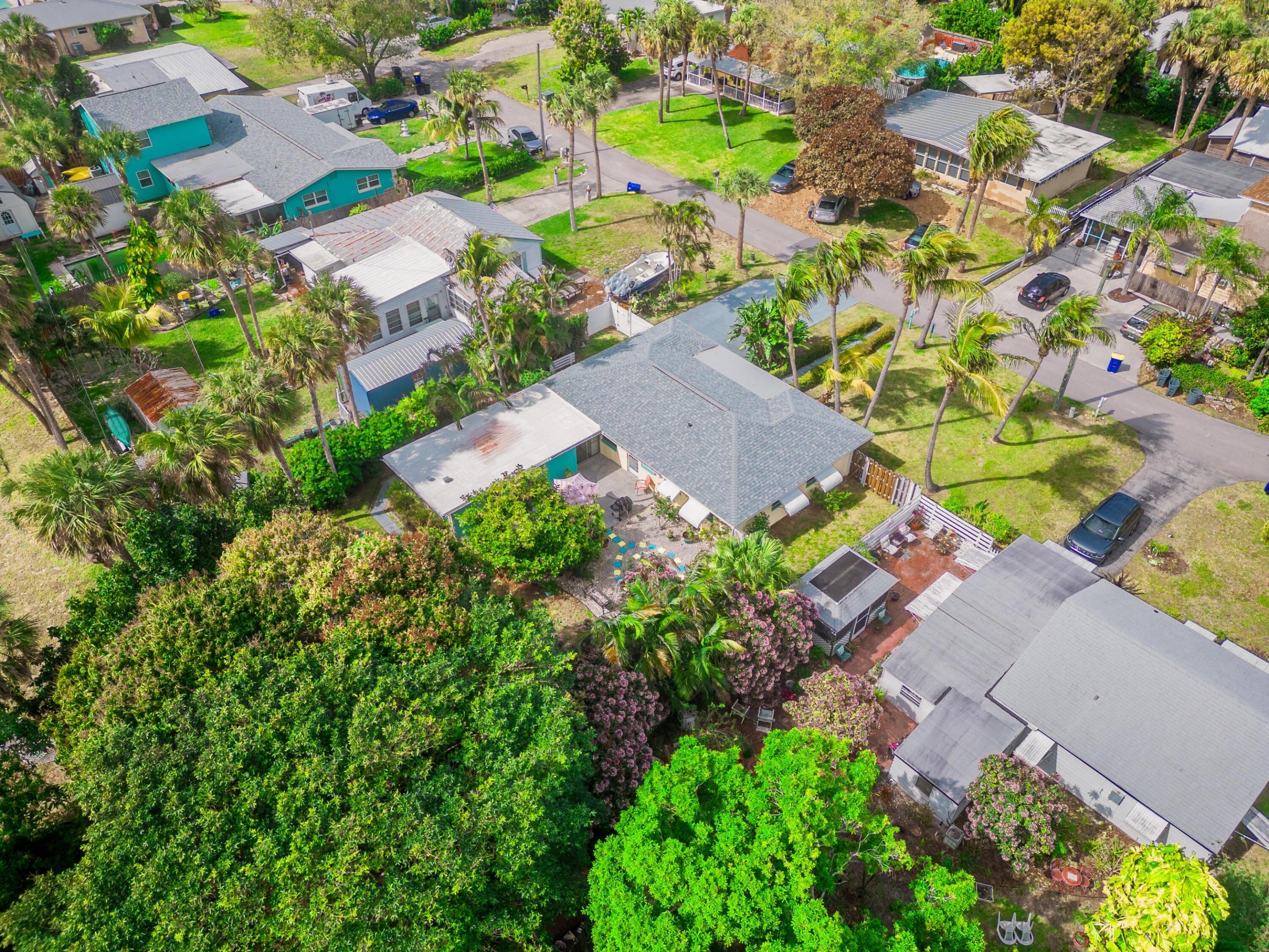 2222 NE Pelican Terrace